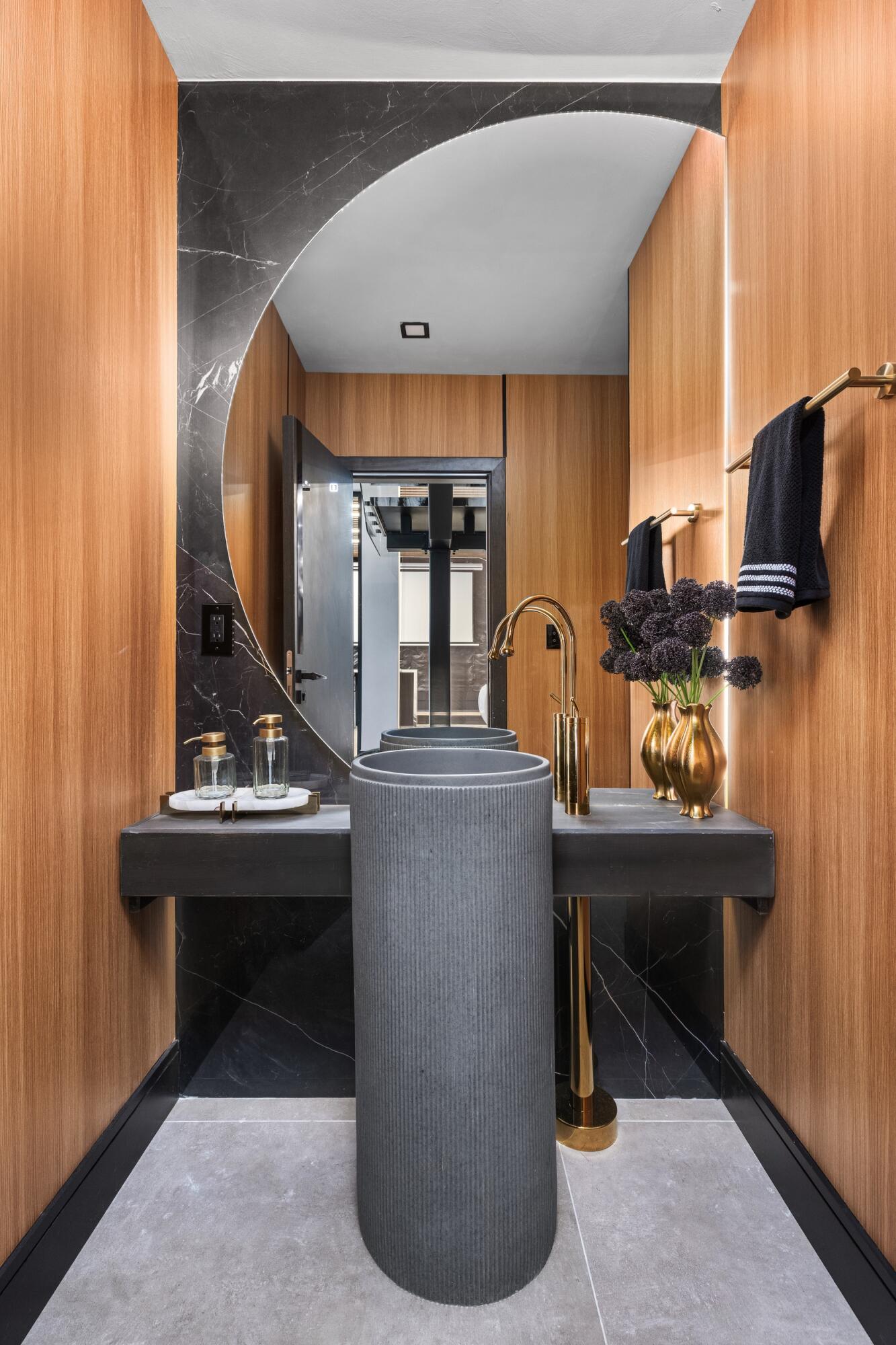 839 NE Bay Isle Drive