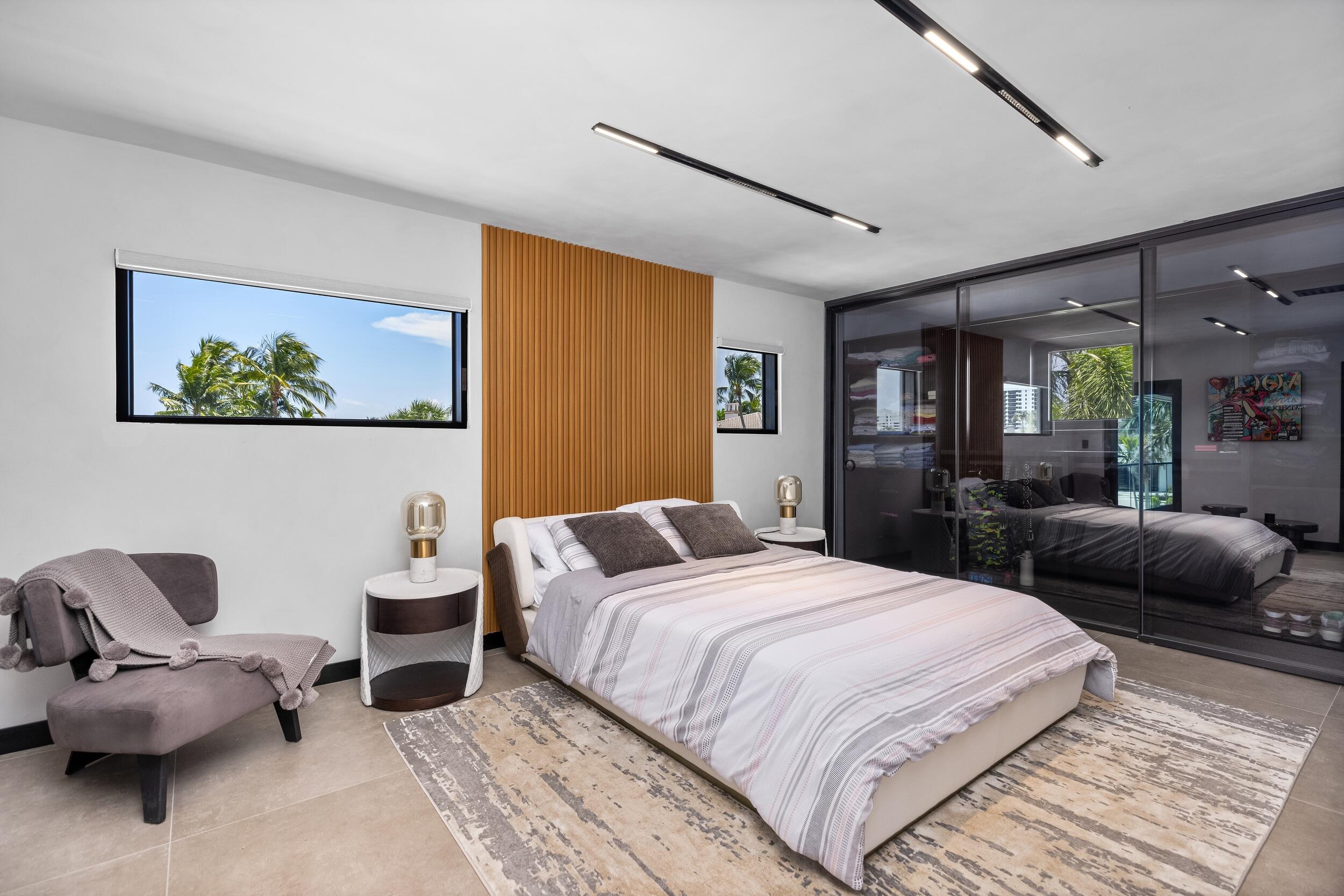 839 NE Bay Isle Drive