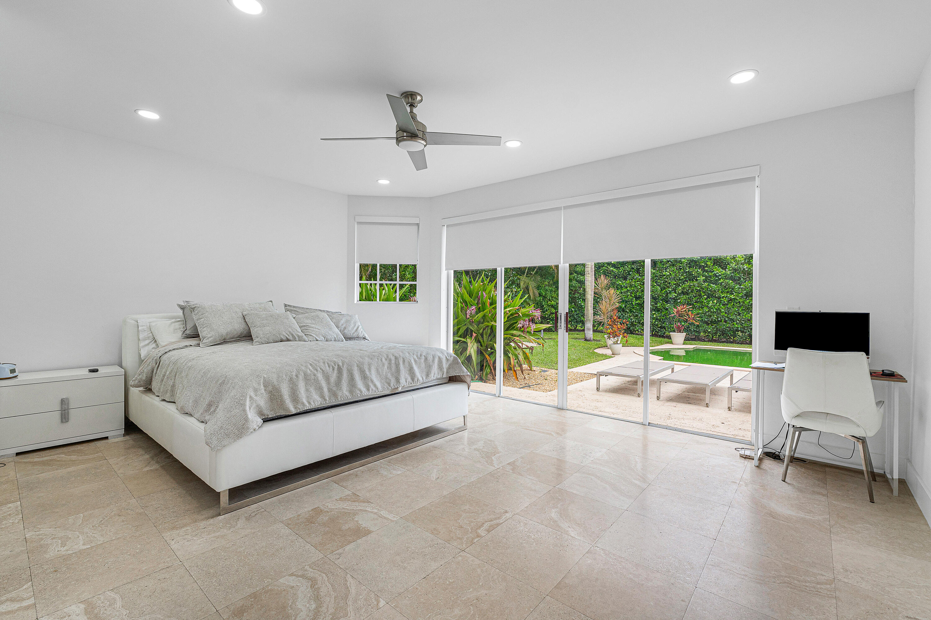 2197 NW 59th Street