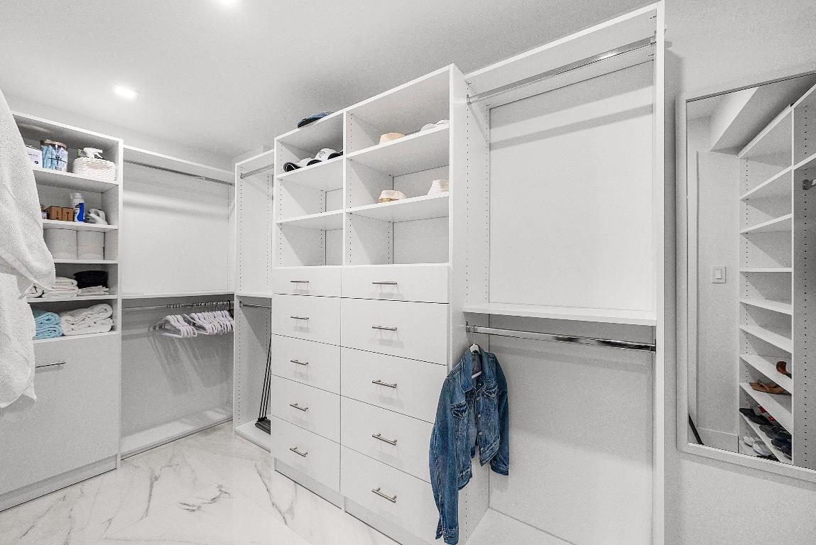 875 E Camino Real 16c