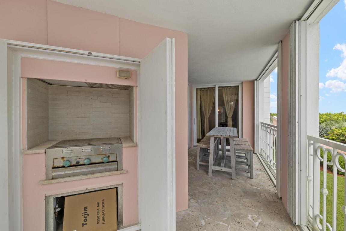 1701 NE Ocean Boulevard 104