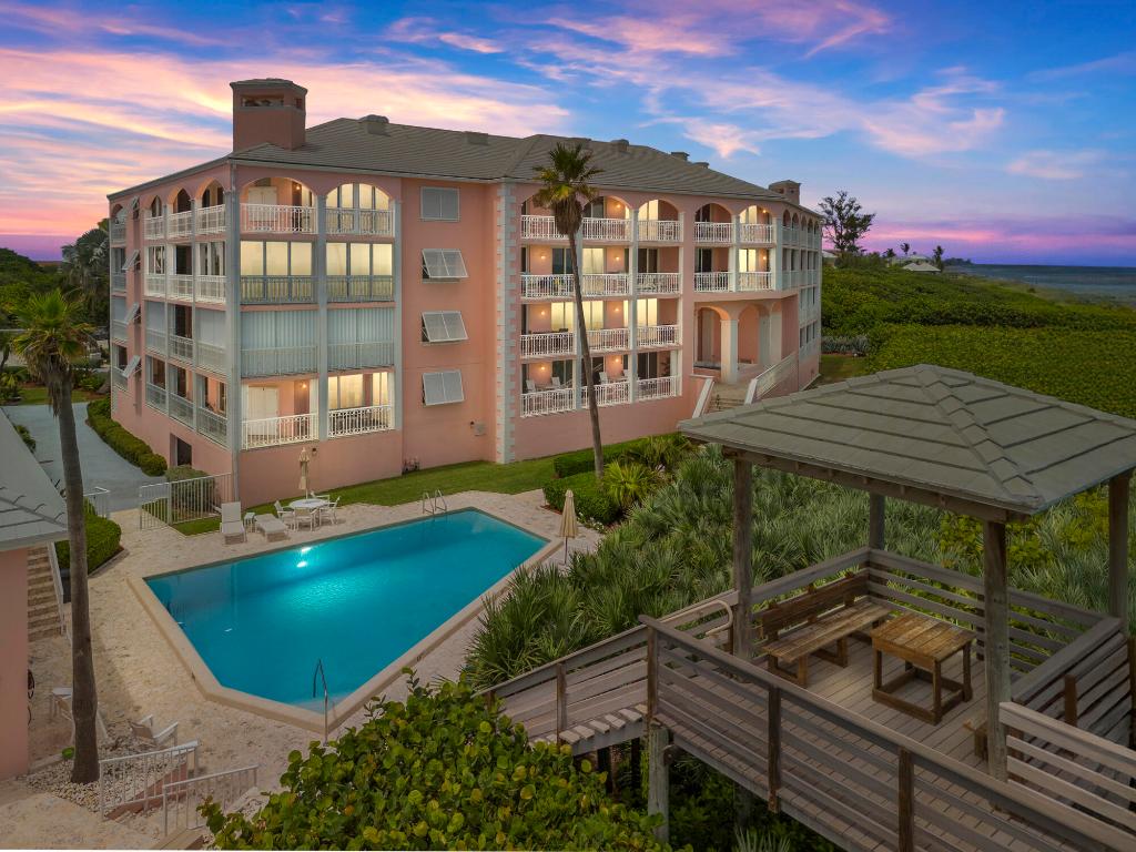 1701 NE Ocean Boulevard 104