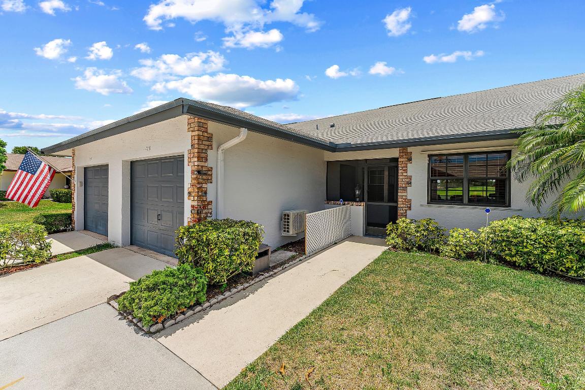 128 Moccasin Trail S