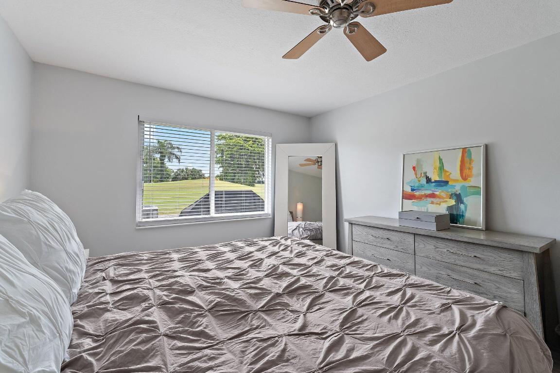 128 Moccasin Trail S