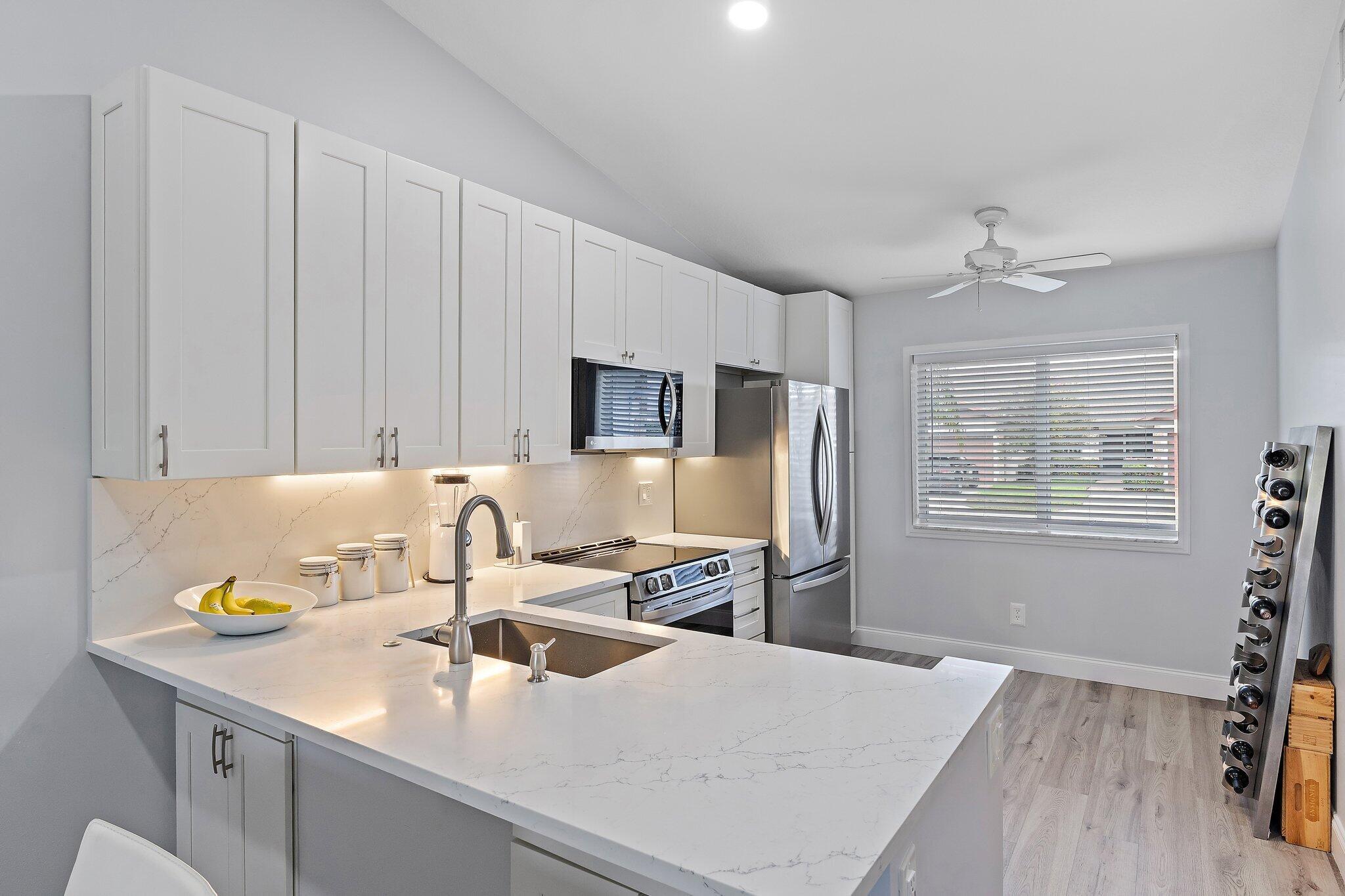 128 Moccasin Trail S