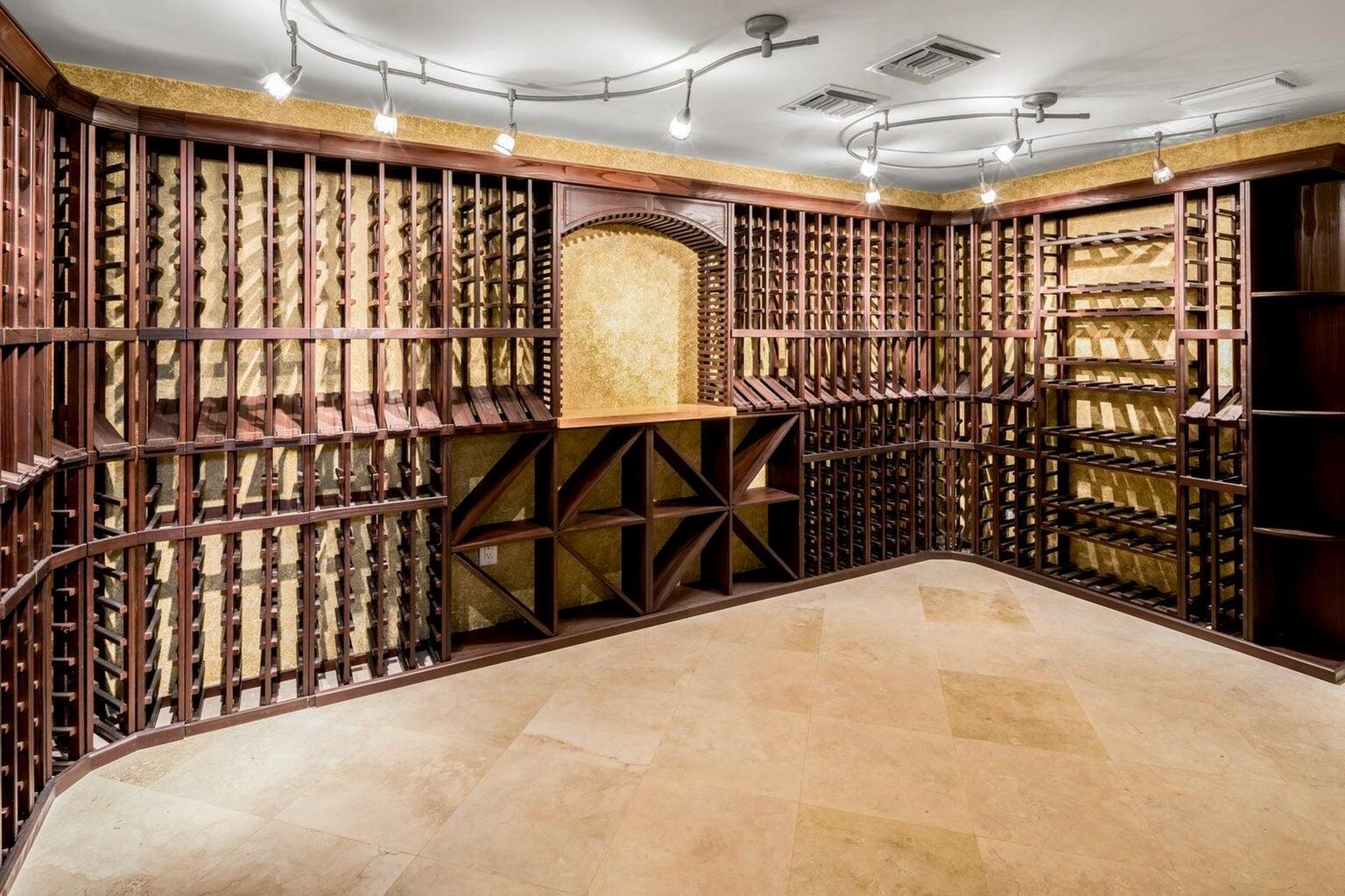 6080 Old Ocean Boulevard