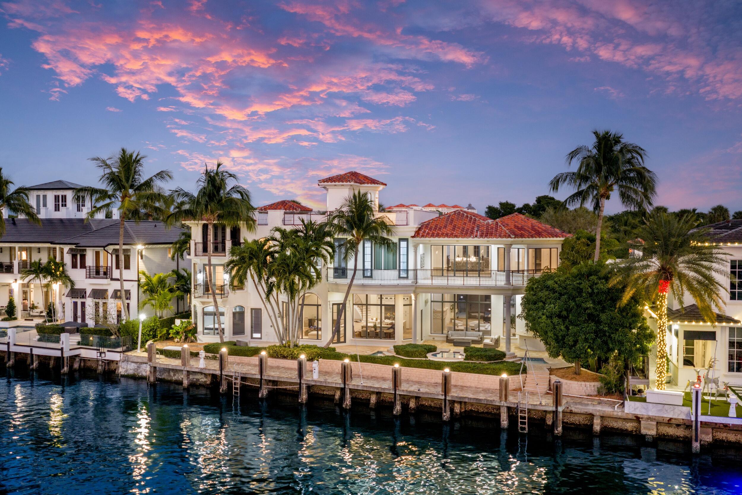 155 SE Spanish Trail