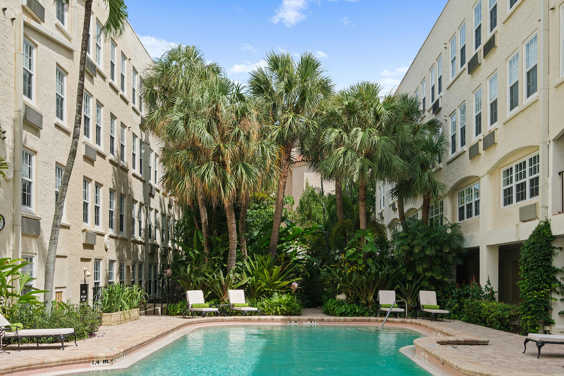 235 Sunrise Avenue 3103