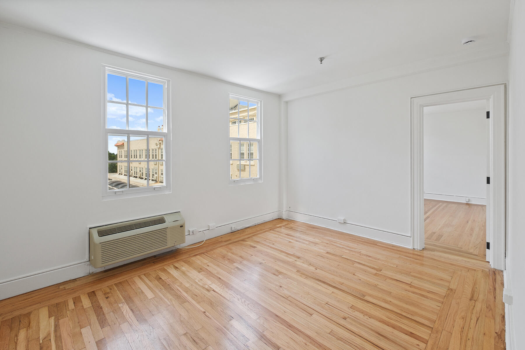 235 Sunrise Avenue 3103