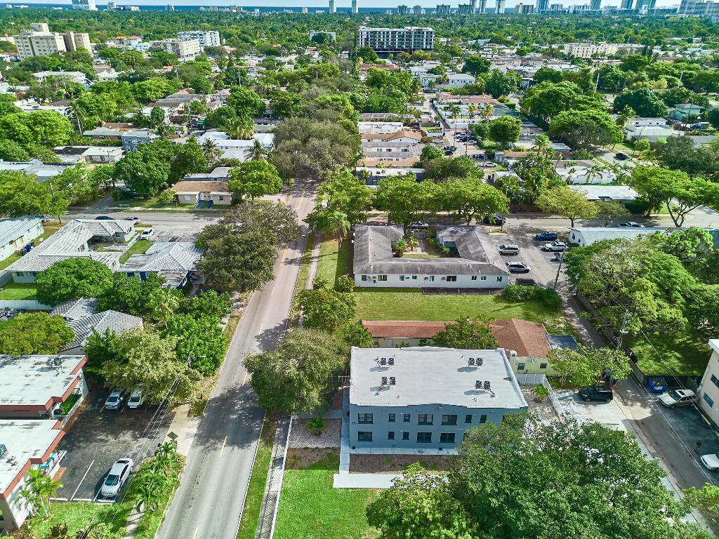 2020 Washington Street 1