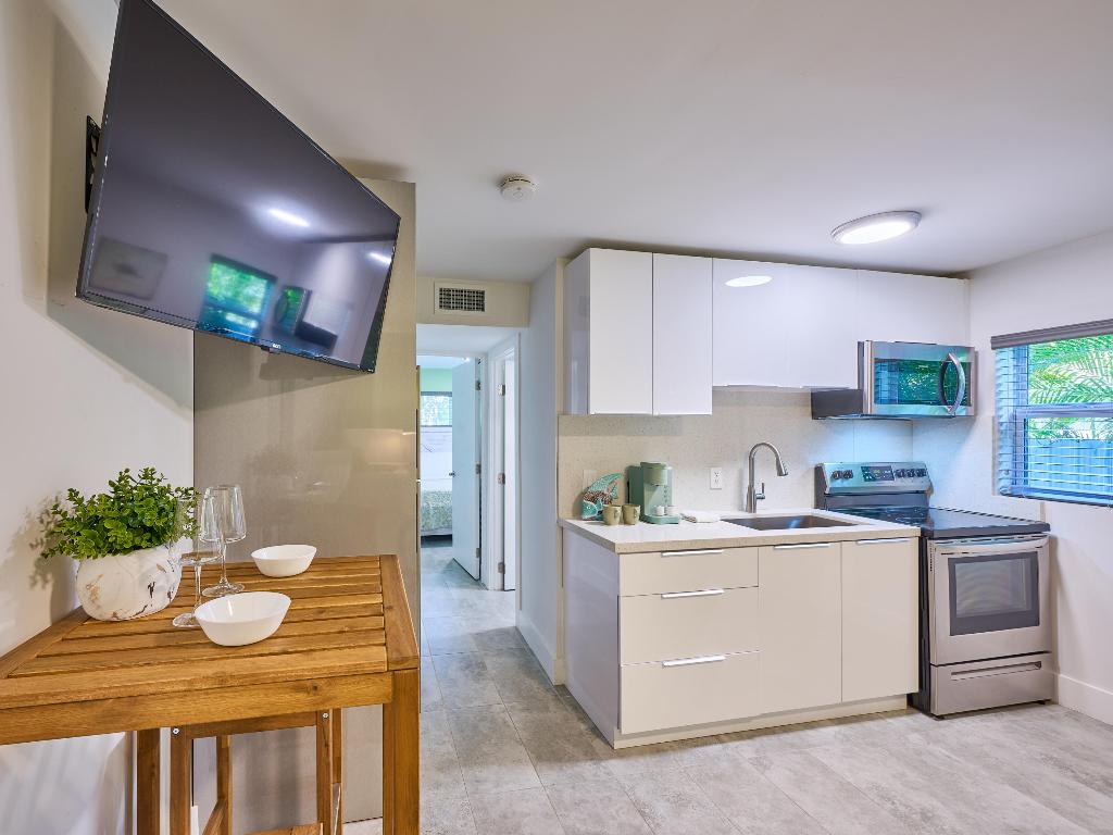 2020 Washington Street 1