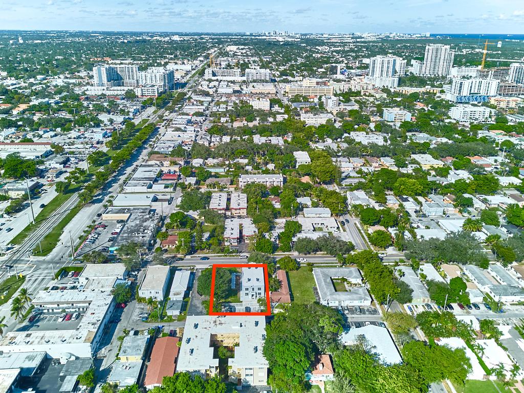 2020 Washington Street 1