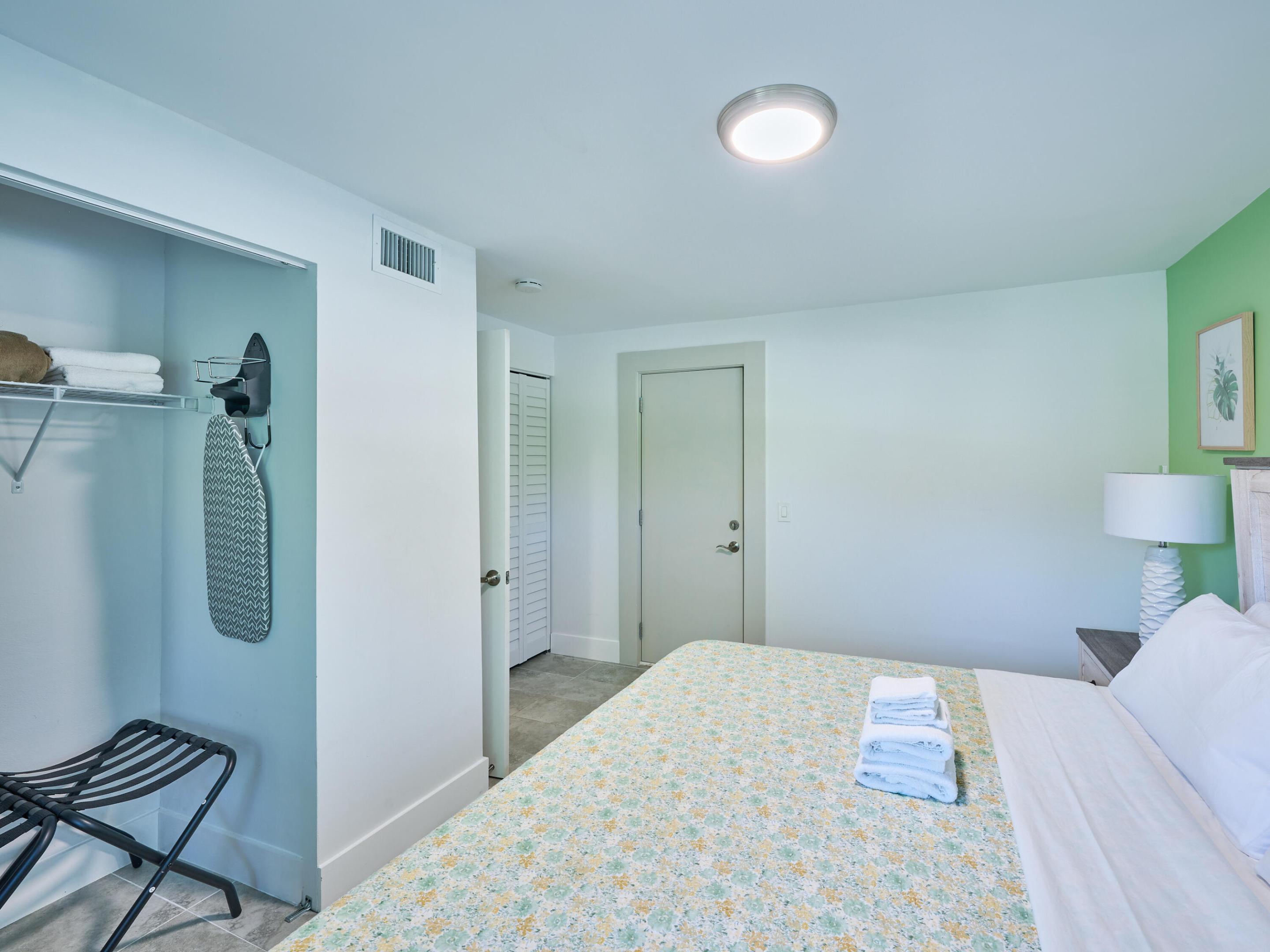 2020 Washington Street 1