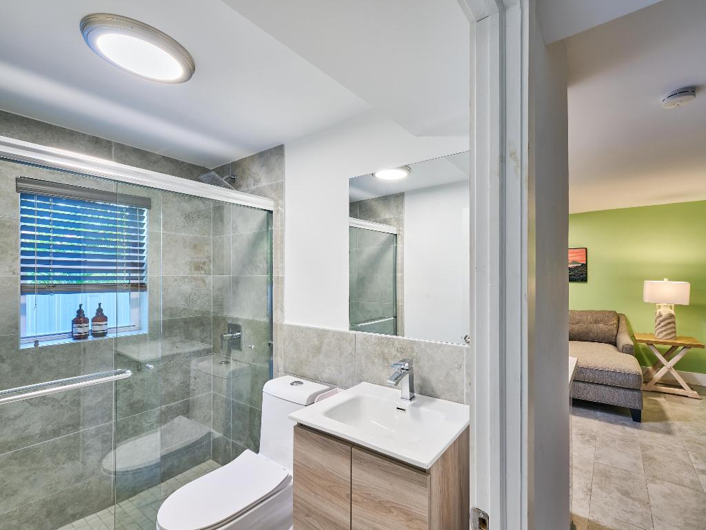 2020 Washington Street 1