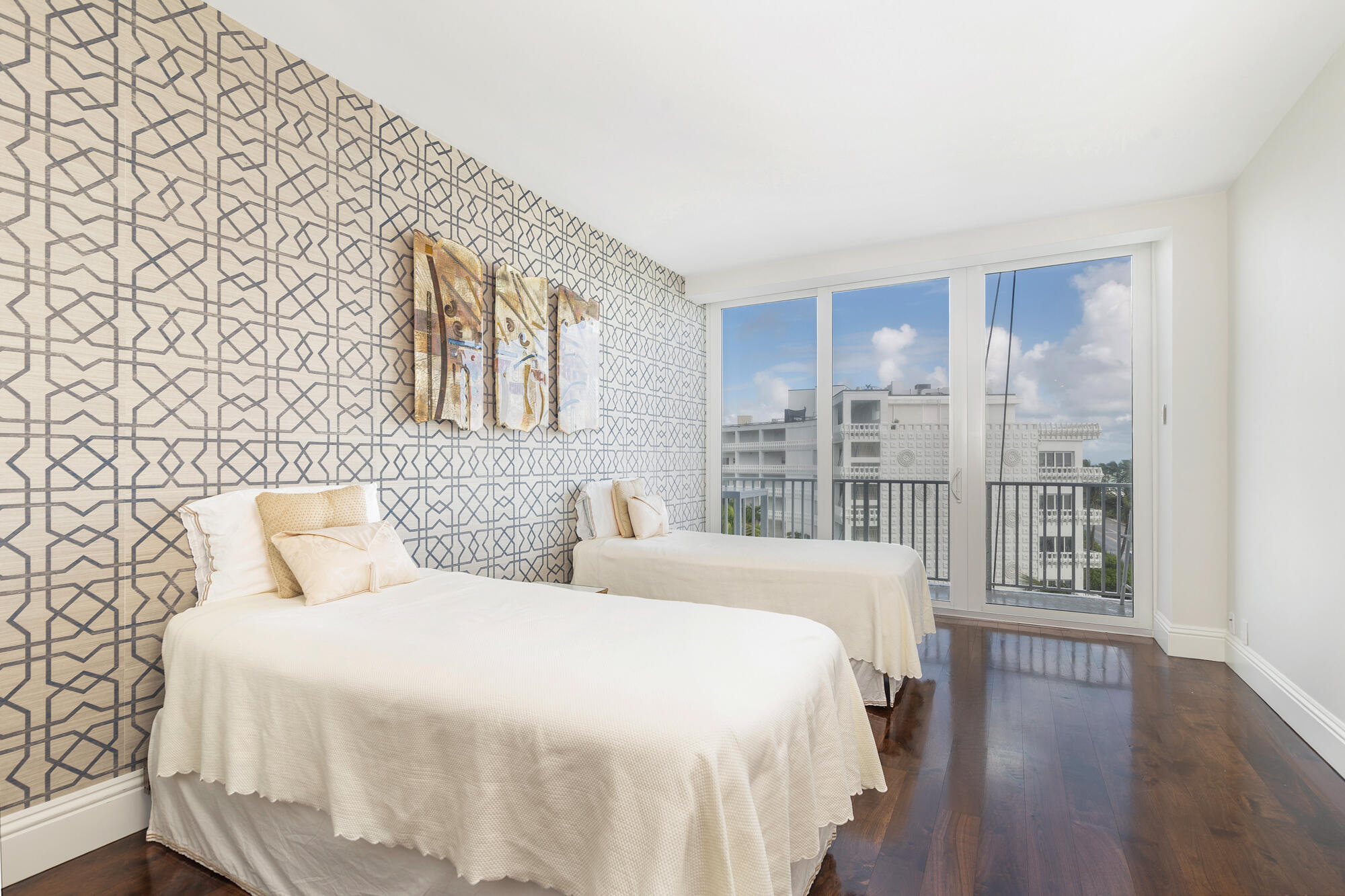 330 S Ocean Boulevard 5-D