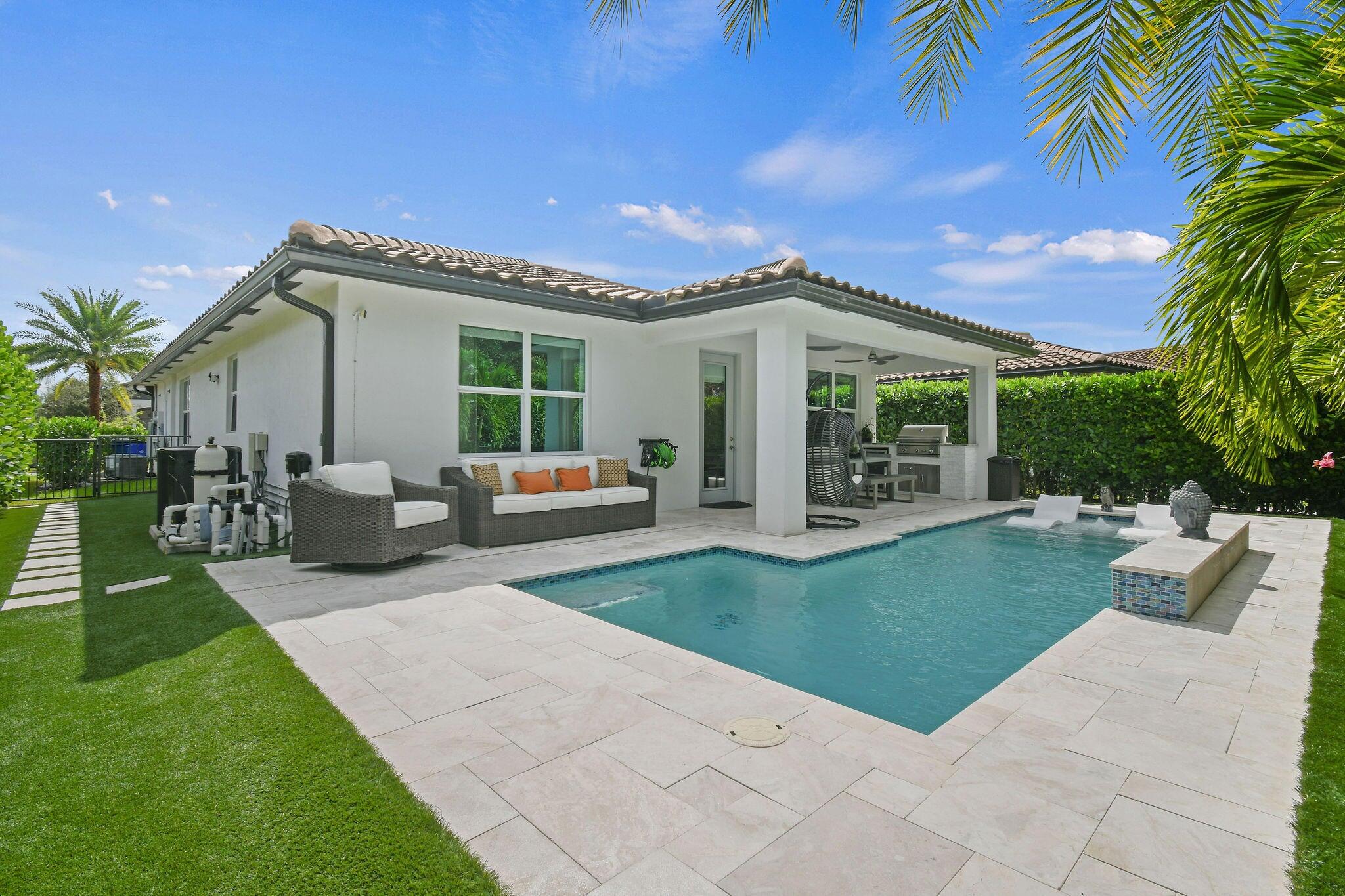 3558 Haldin Place