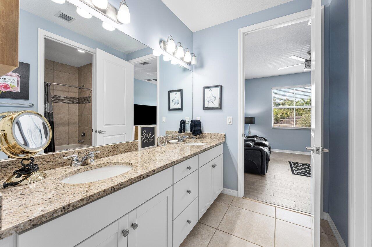 12832 Trevi Isle Drive