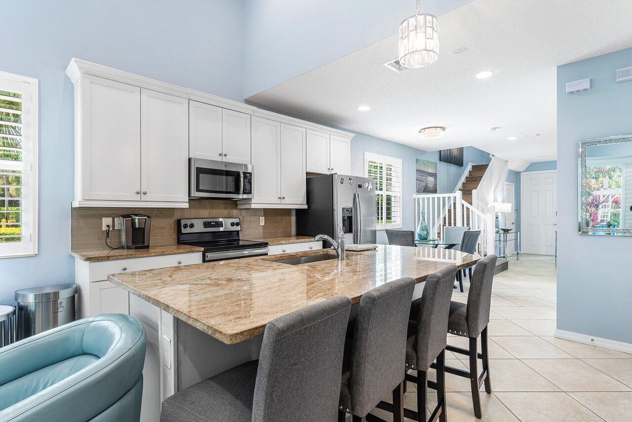 12832 Trevi Isle Drive