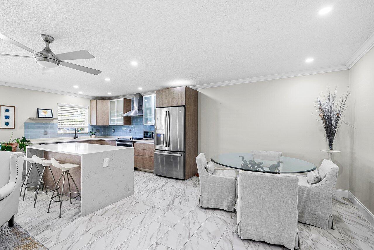 810 High Point Drive W C