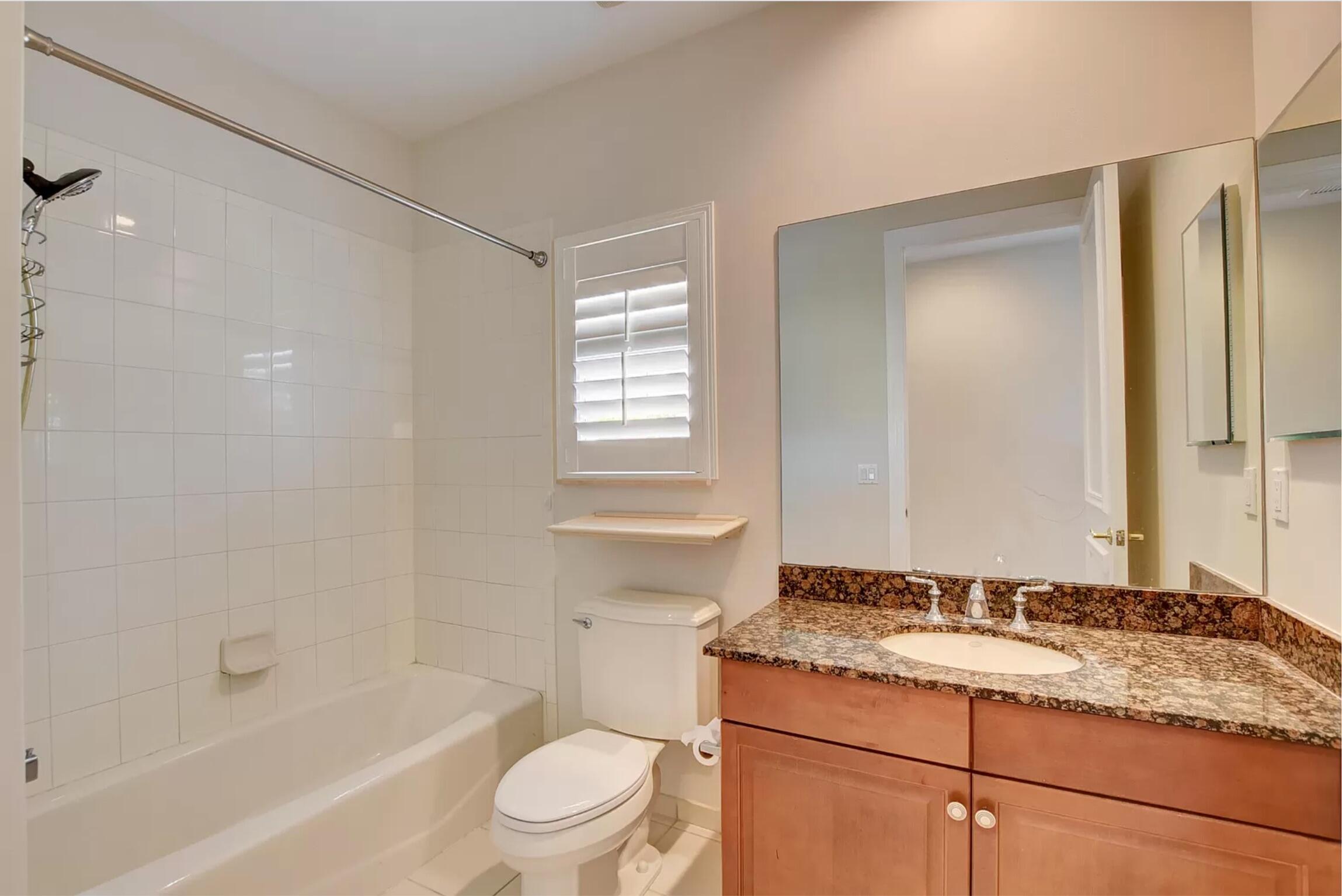 545 NE 69th Circle
