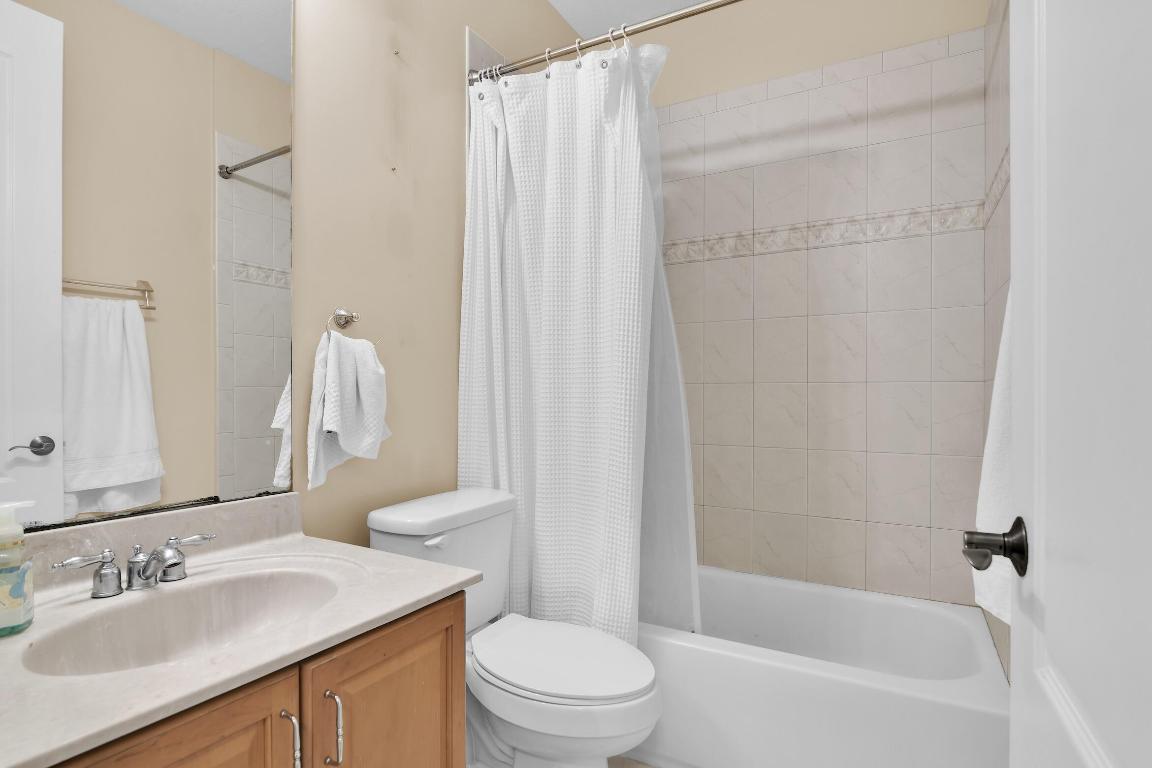 4020 Murano Bay Drive