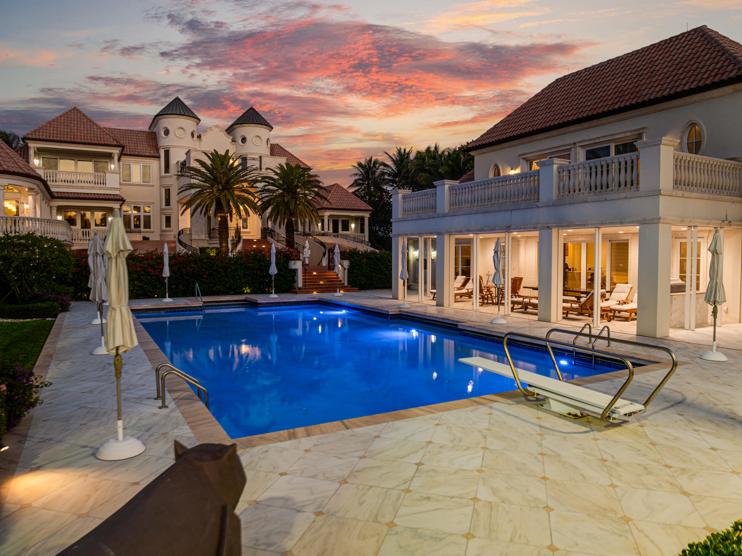 1280 S Ocean Boulevard