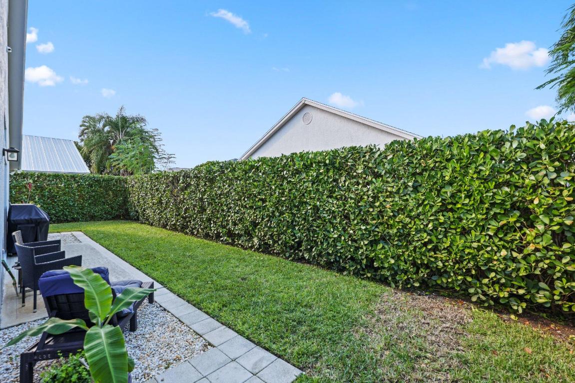 6057 Lauderdale Street