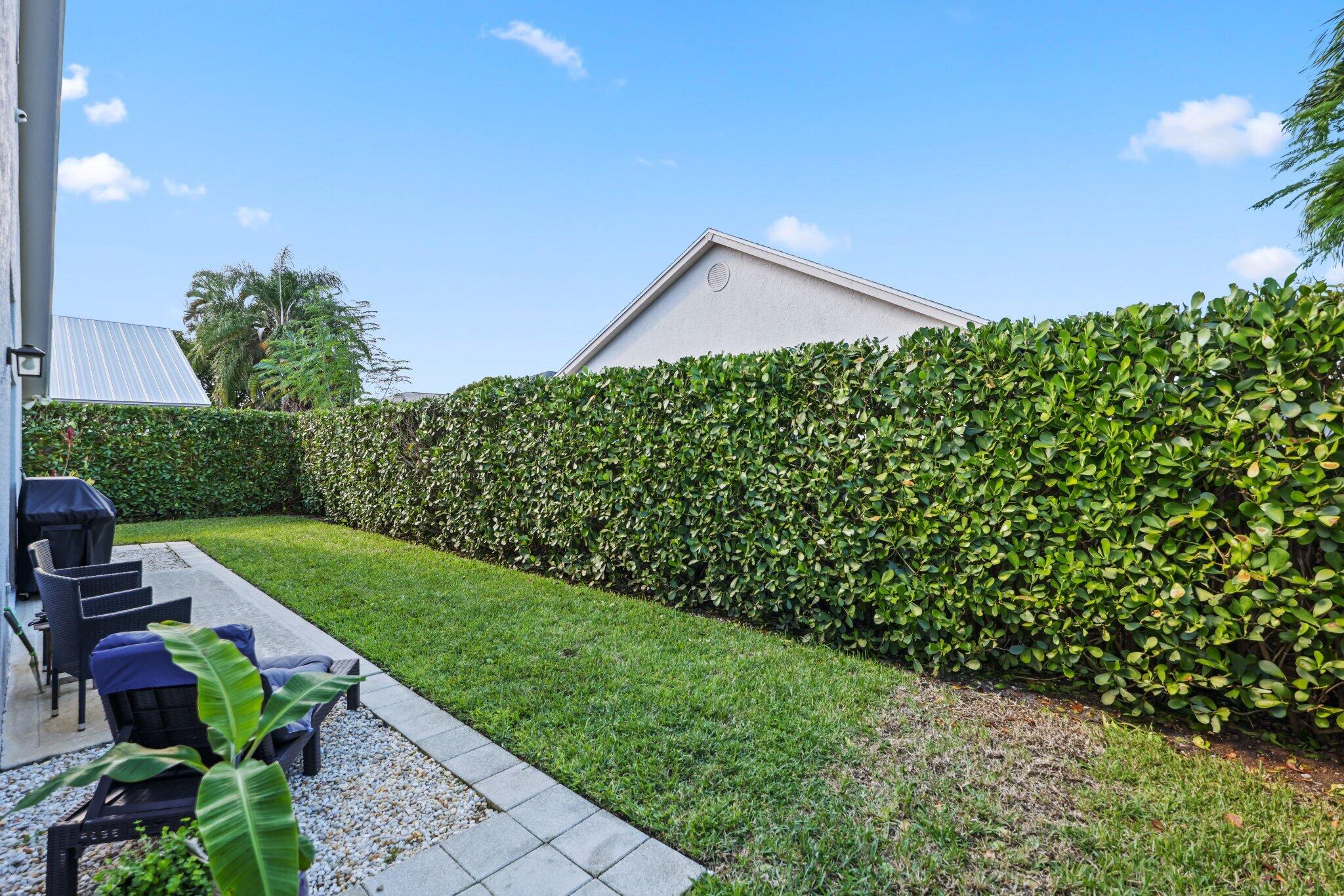 6057 Lauderdale Street