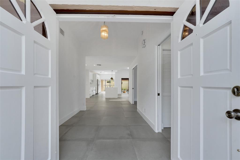 7850 Villa Nova Drive