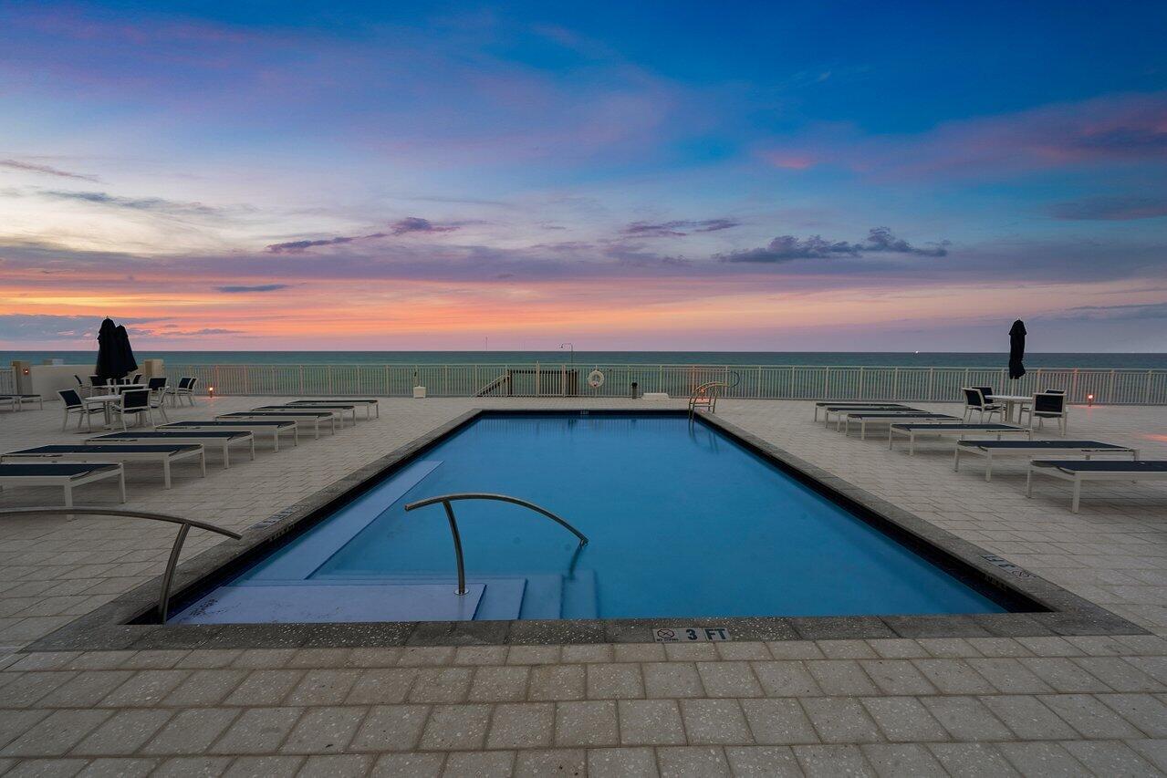 4511 S Ocean Boulevard 106