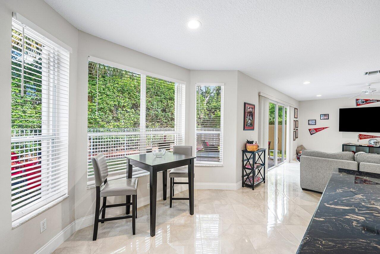 4835 N Classical Boulevard