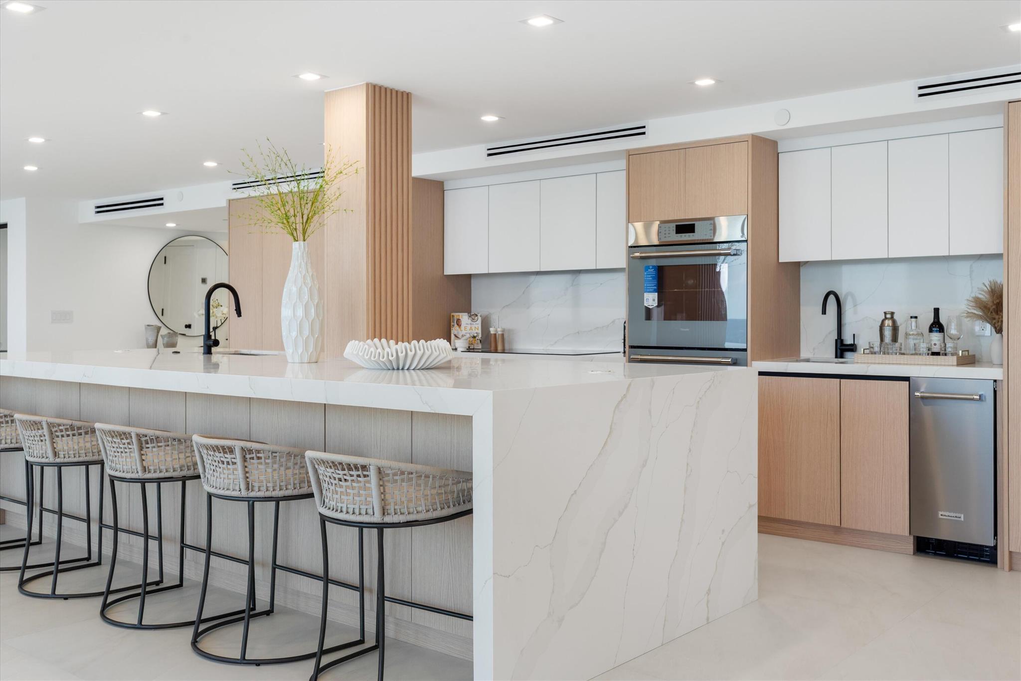 250 S. Ocean Blvd. 3e & 3f