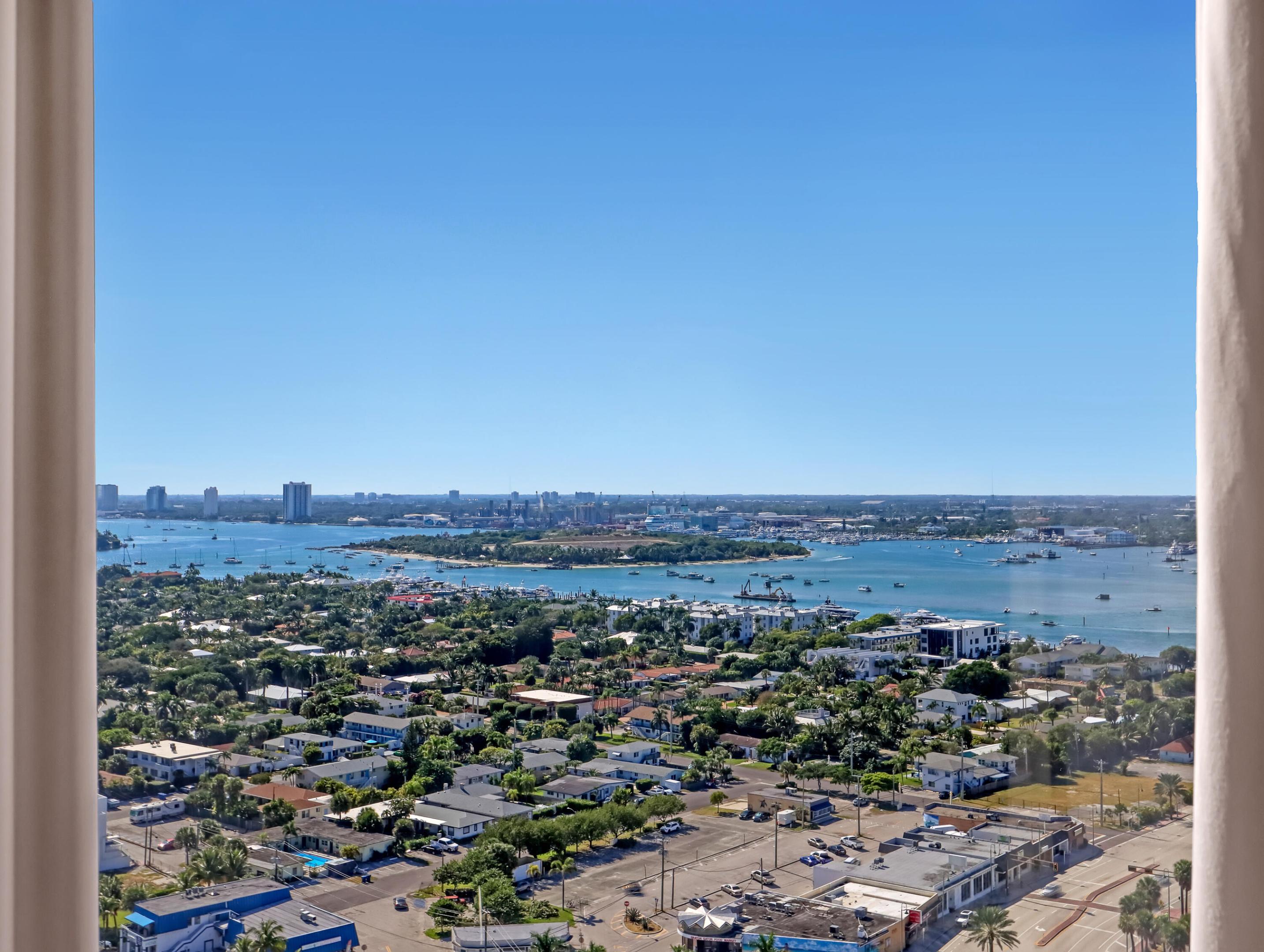 2700 N Ocean Drive 2105b