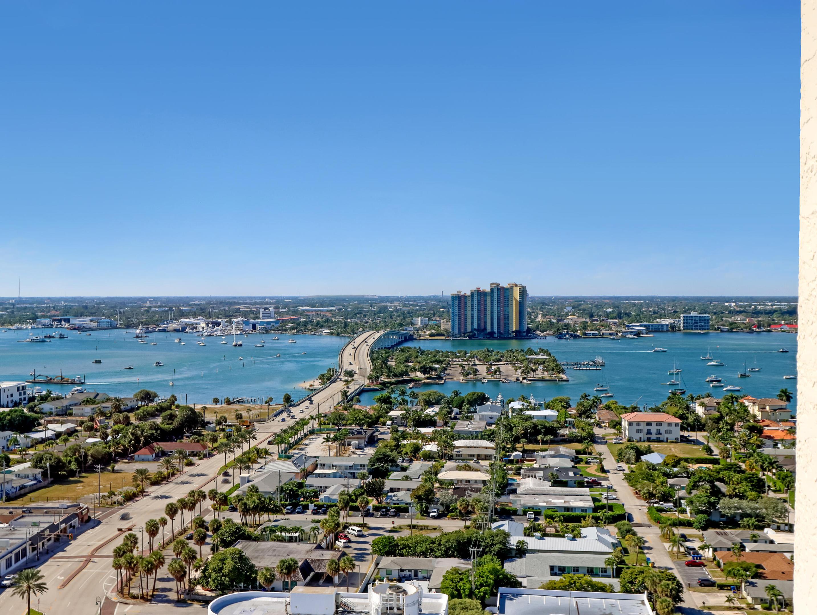 2700 N Ocean Drive 2105b