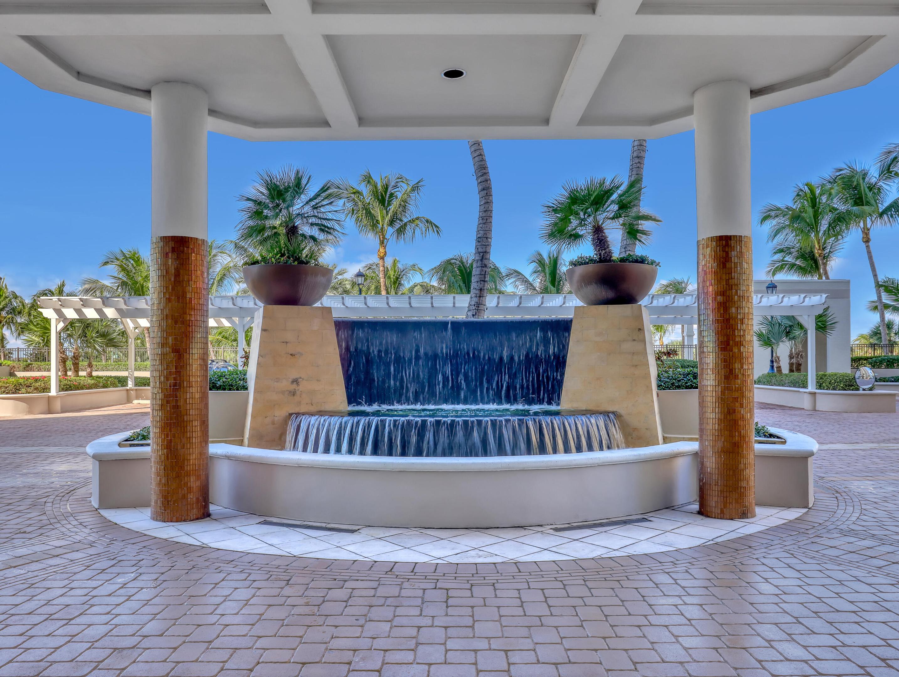 2700 N Ocean Drive 2105b