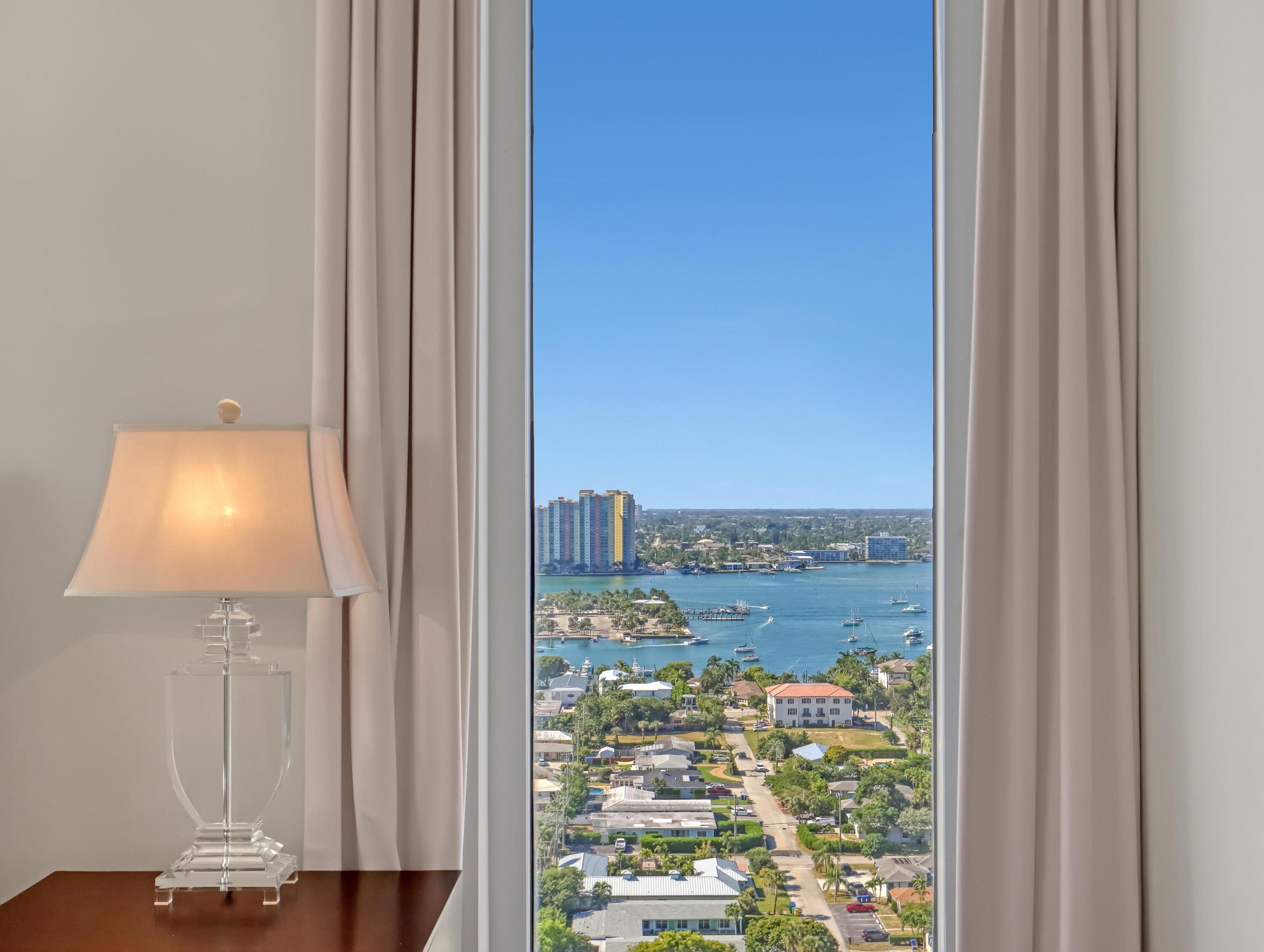 2700 N Ocean Drive 2105b