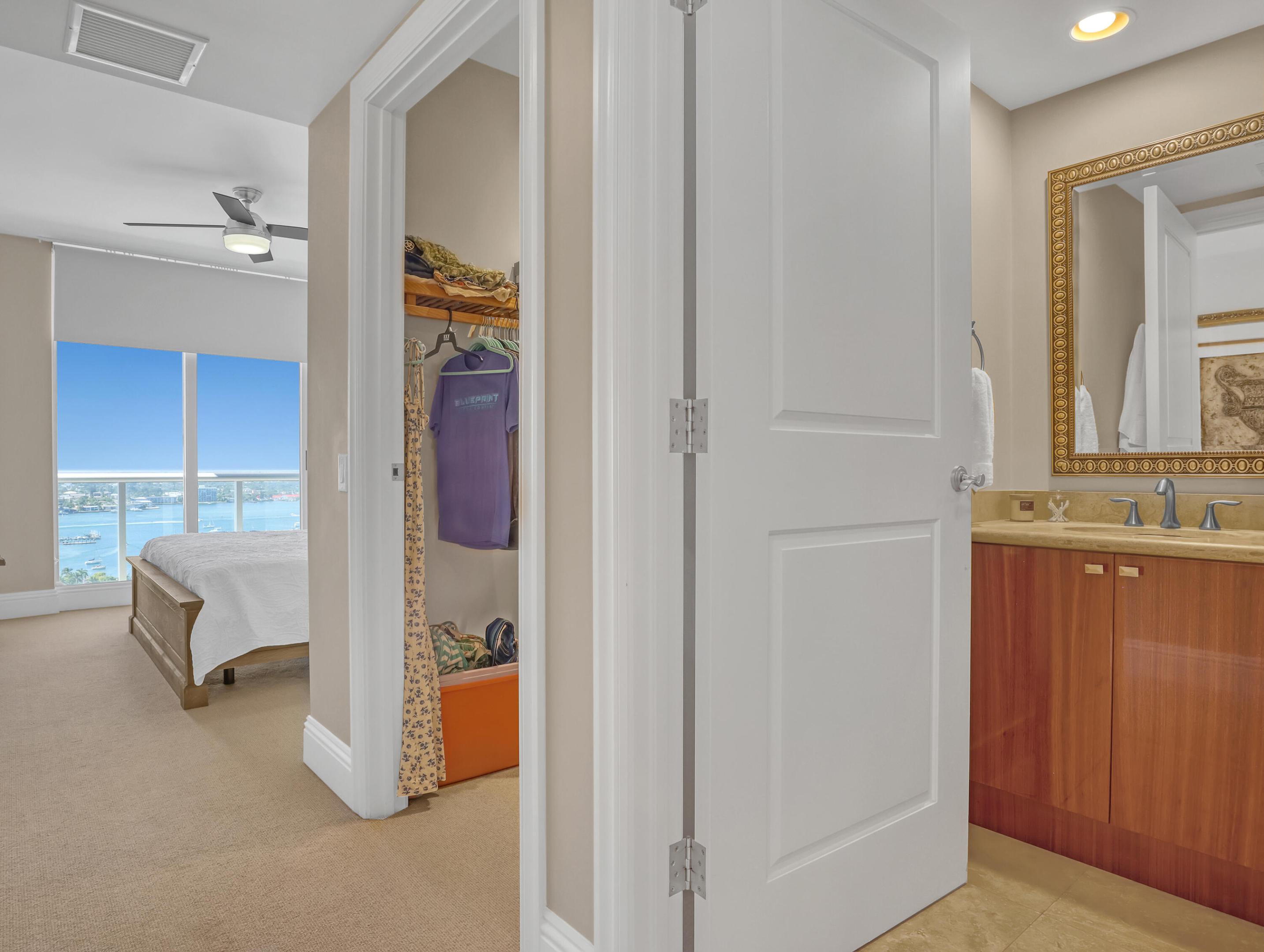 2700 N Ocean Drive 2105b