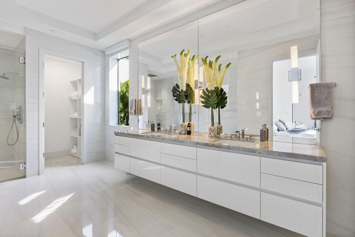 1625 S Ocean Boulevard 11