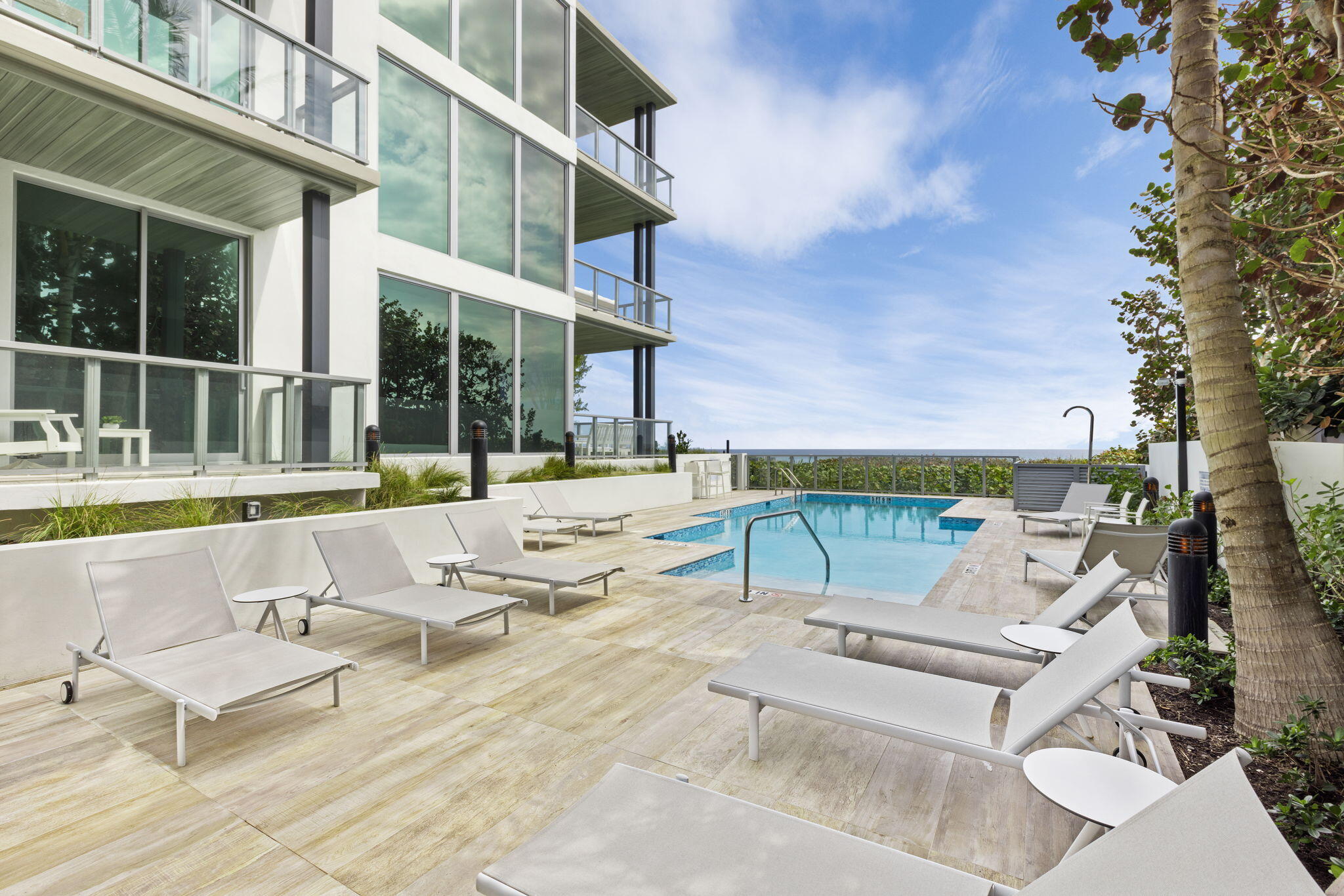 1625 S Ocean Boulevard 11