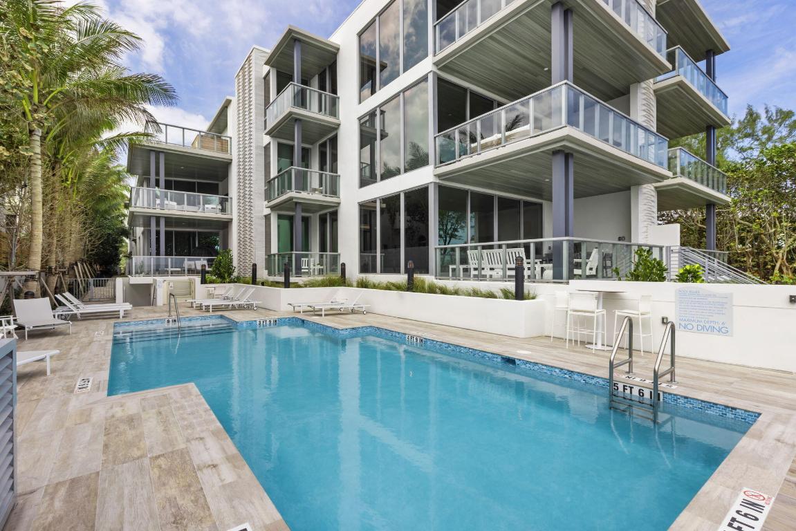 1625 S Ocean Boulevard 11