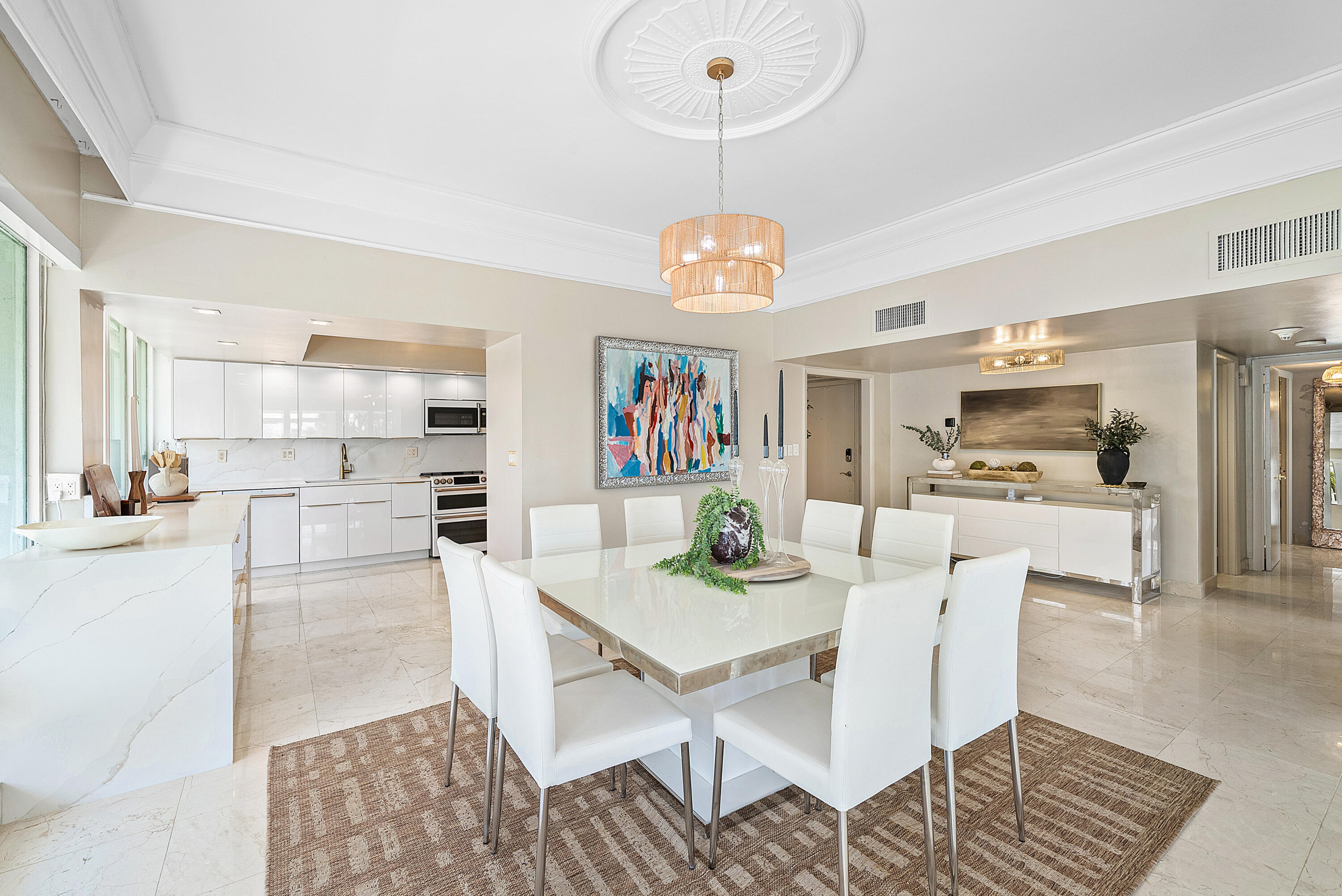 2100 S Ocean Lane 101