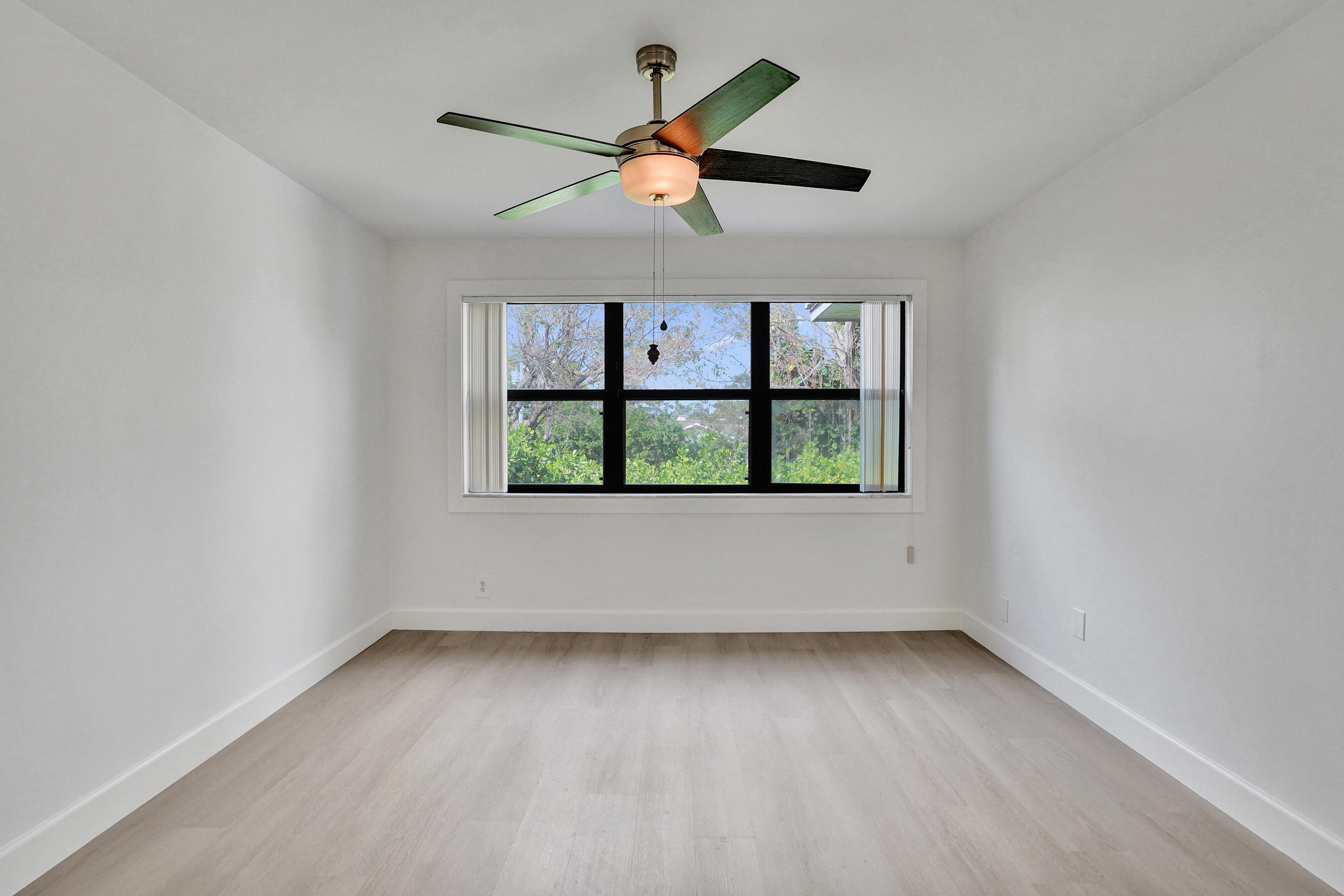 1040 Homewood Boulevard L202