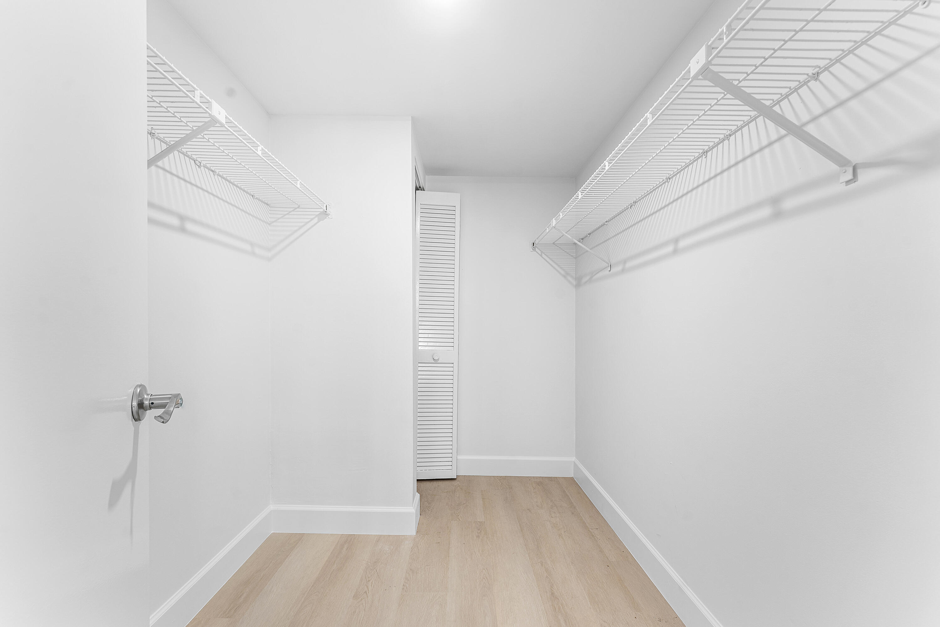 1040 Homewood Boulevard L202