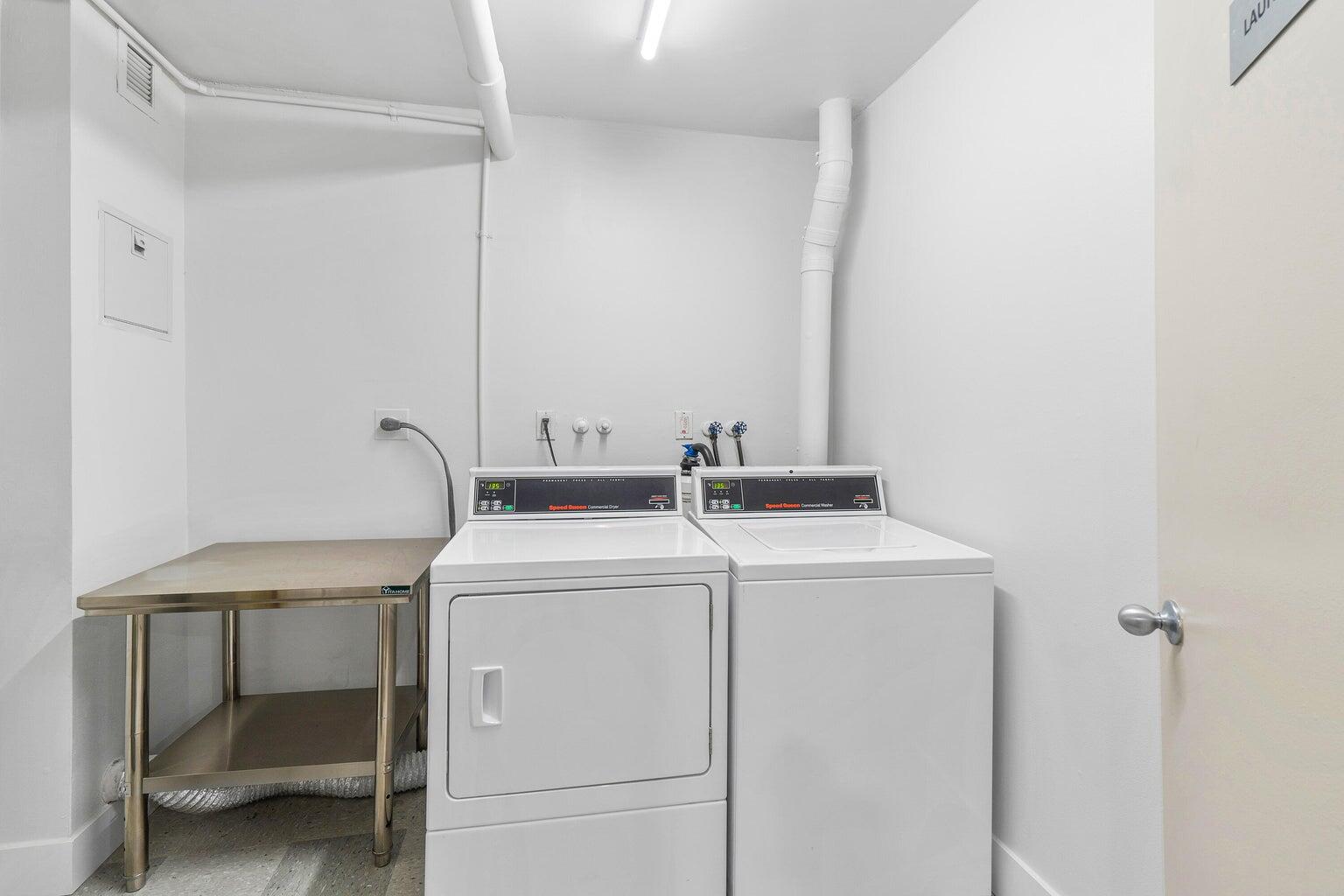 4511 S Ocean Boulevard 206