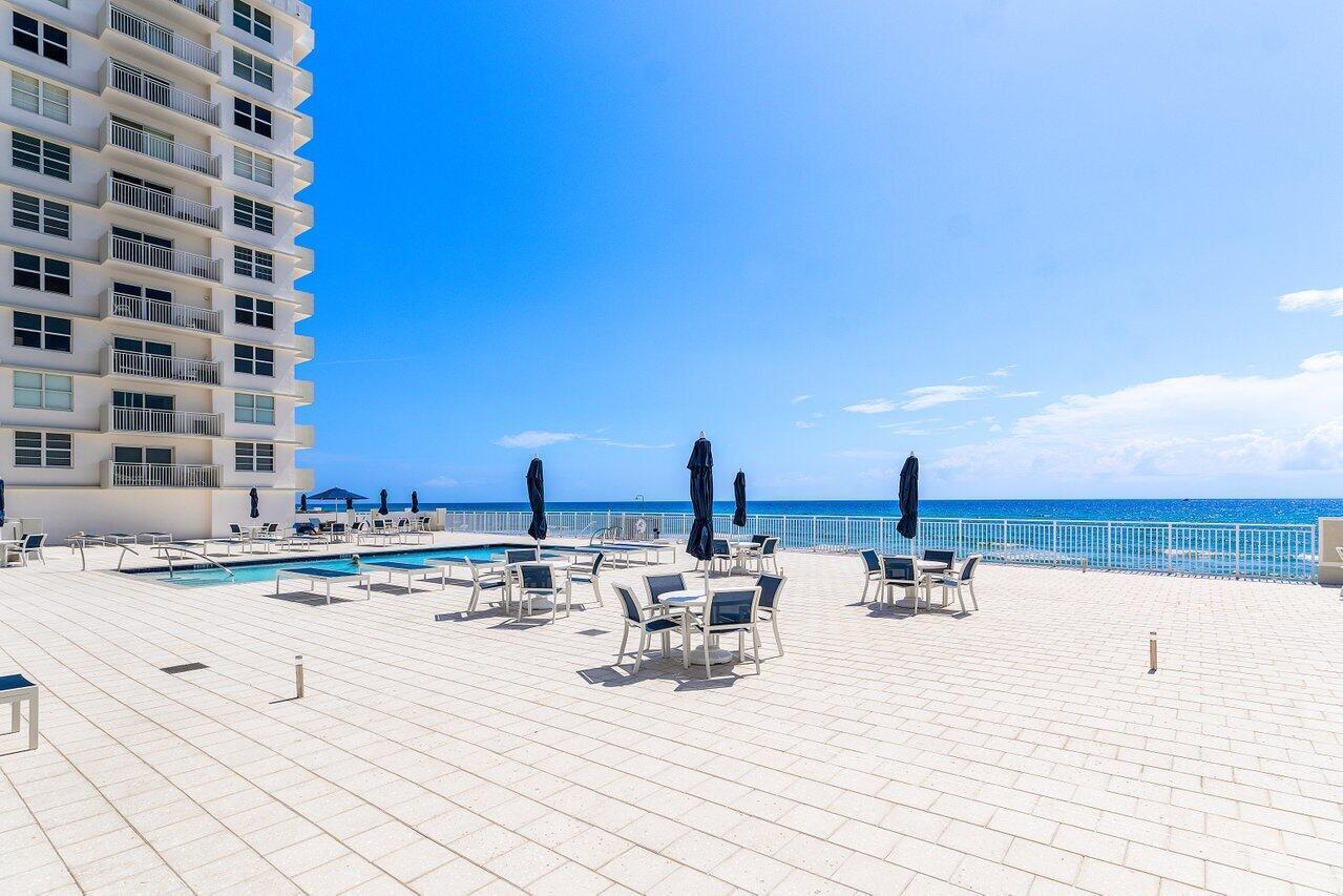 4511 S Ocean Boulevard 206
