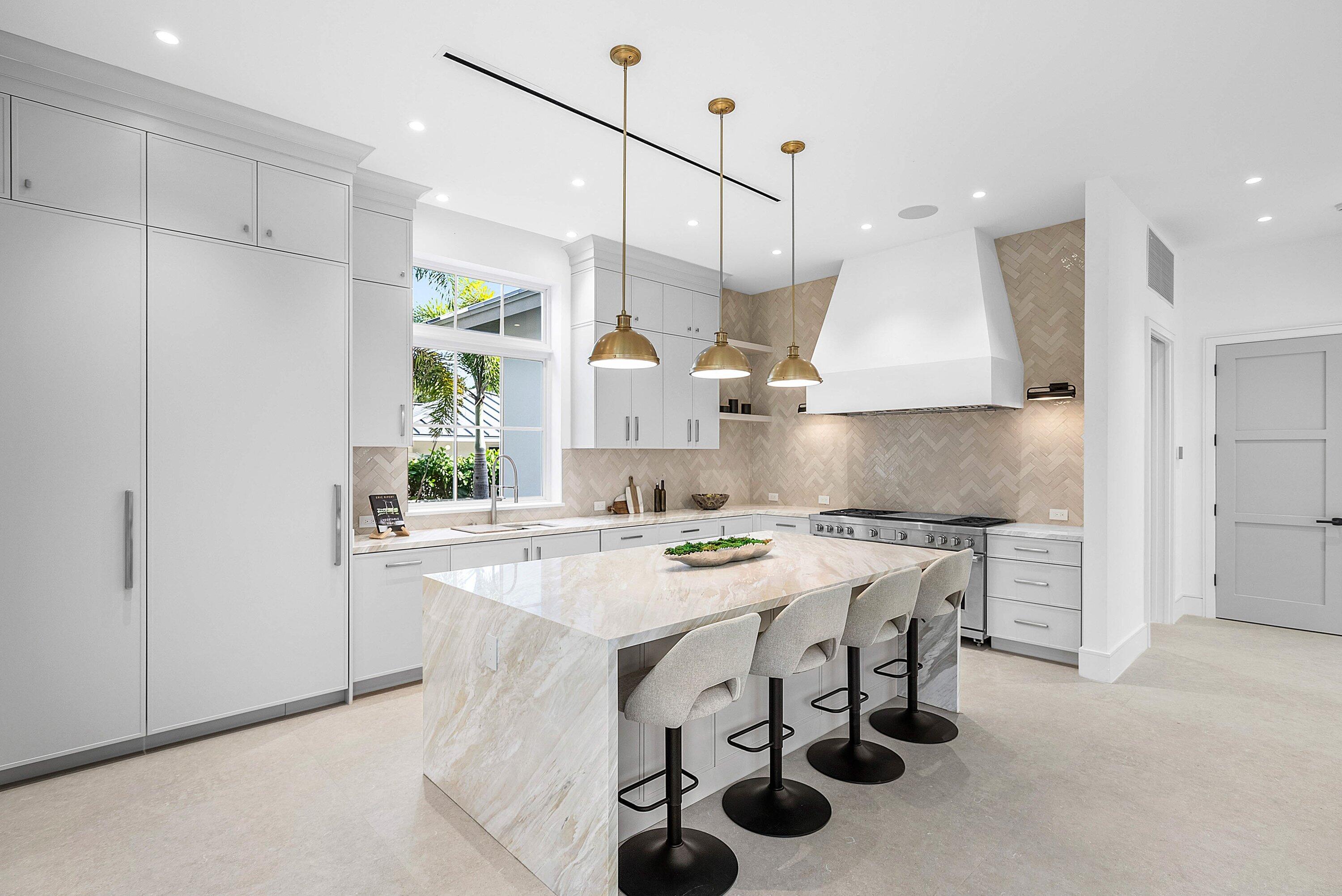 1105 Harbor Drive