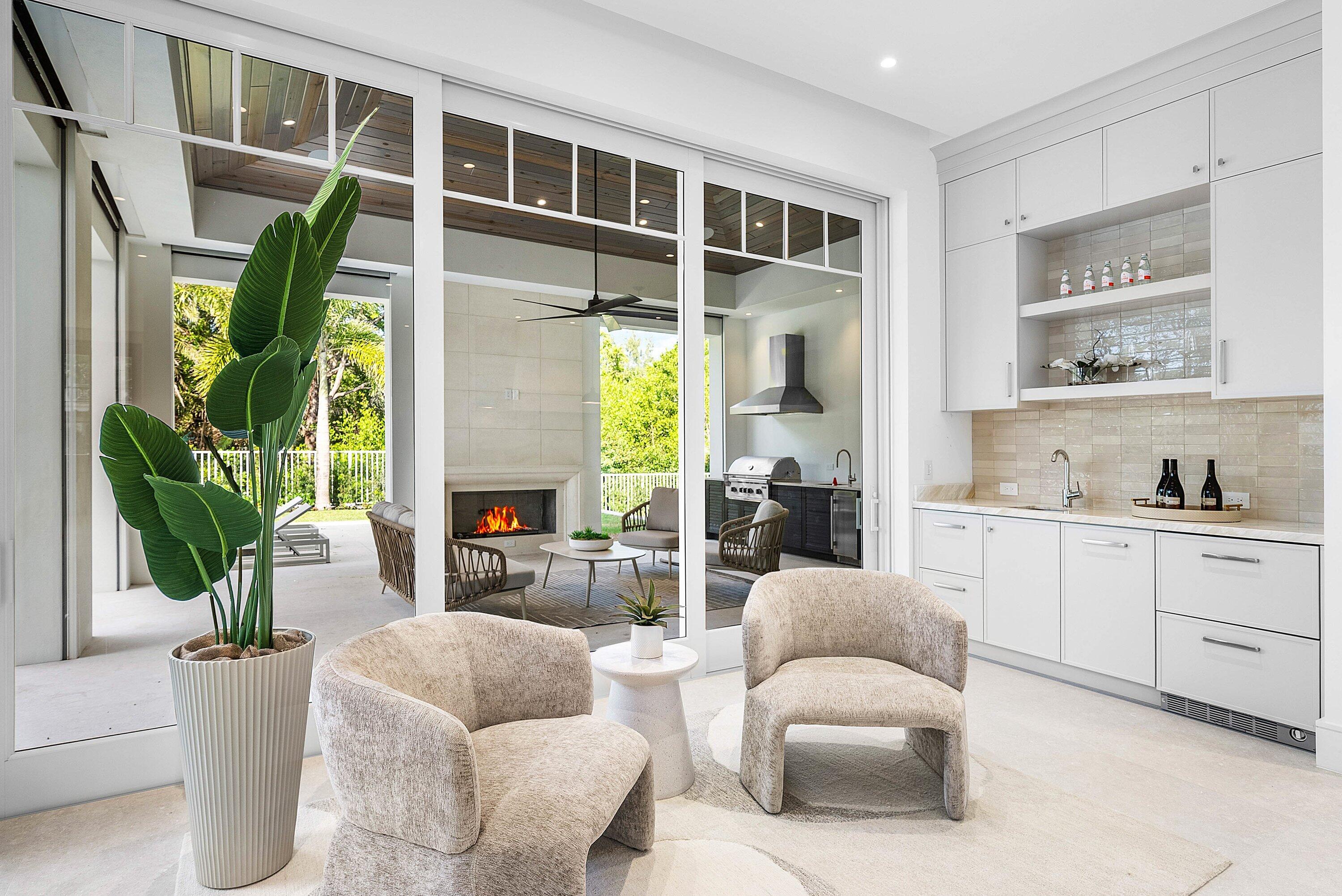 1105 Harbor Drive