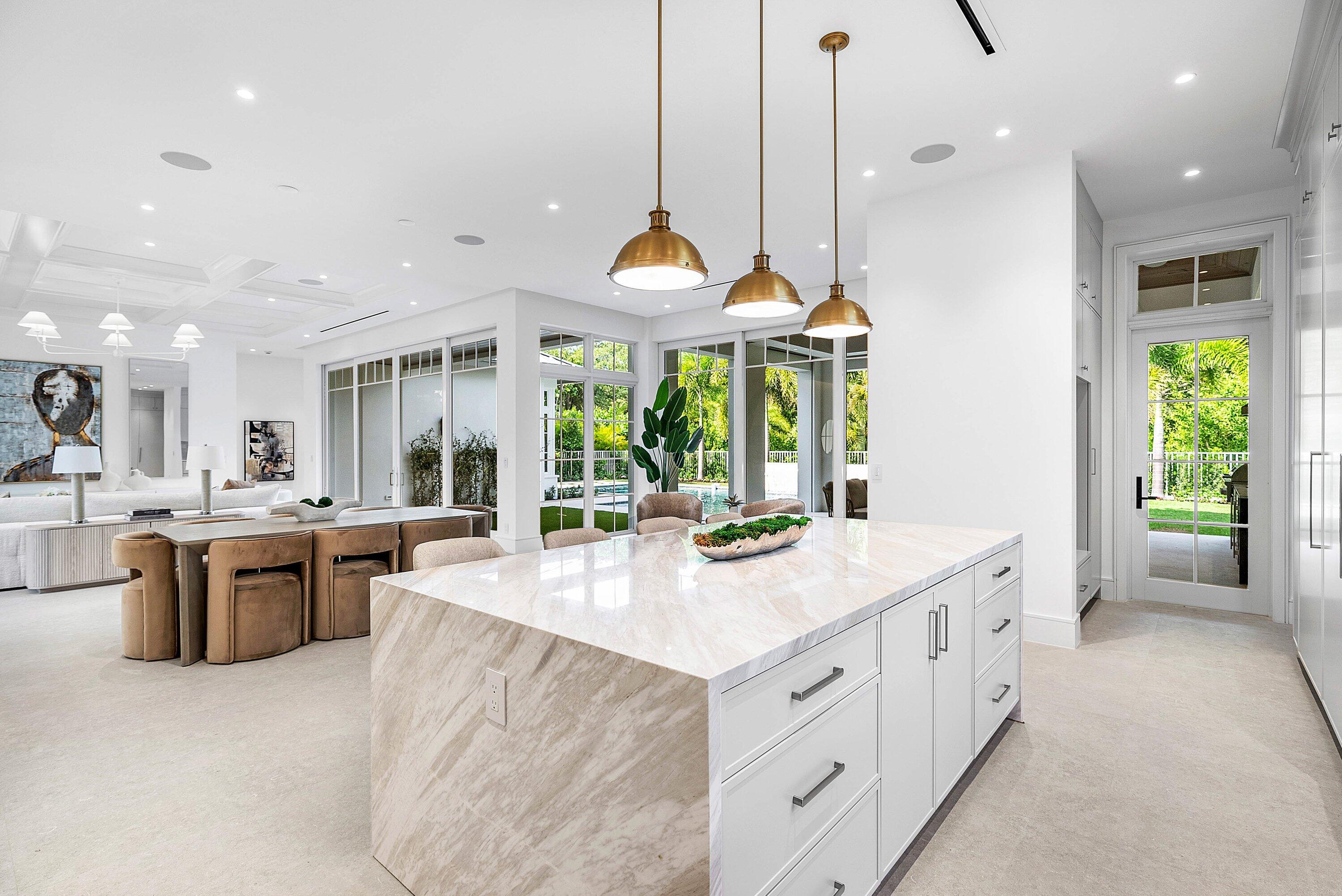 1105 Harbor Drive