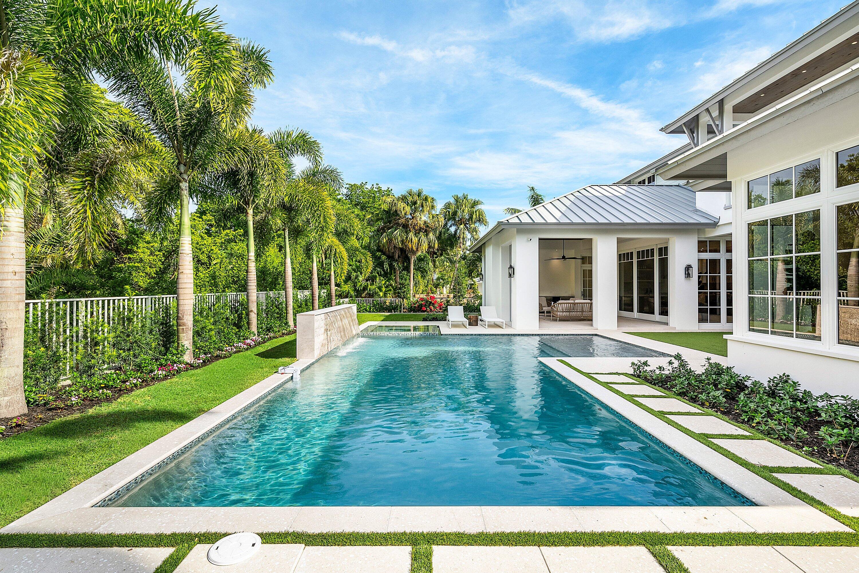 1105 Harbor Drive