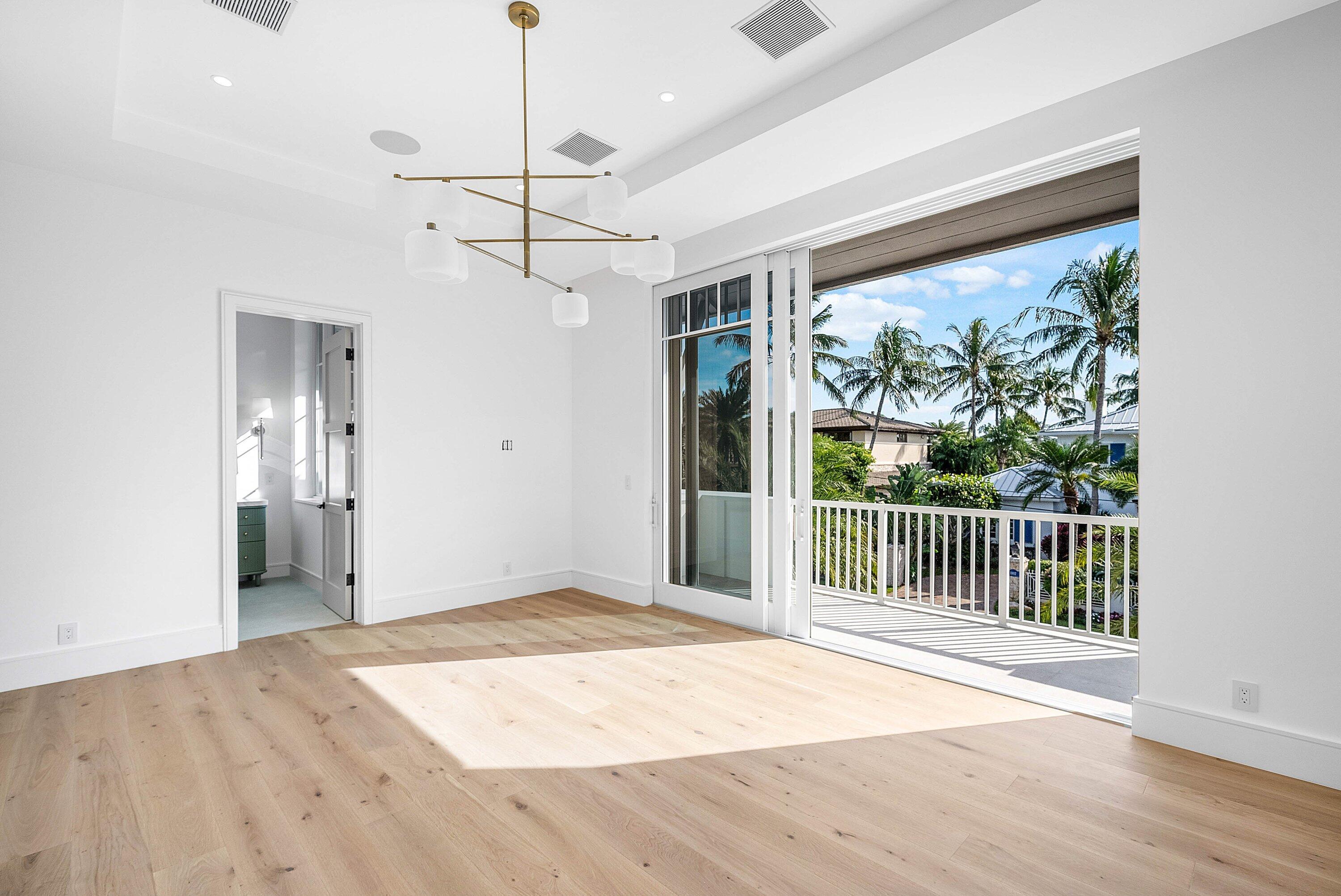 1105 Harbor Drive